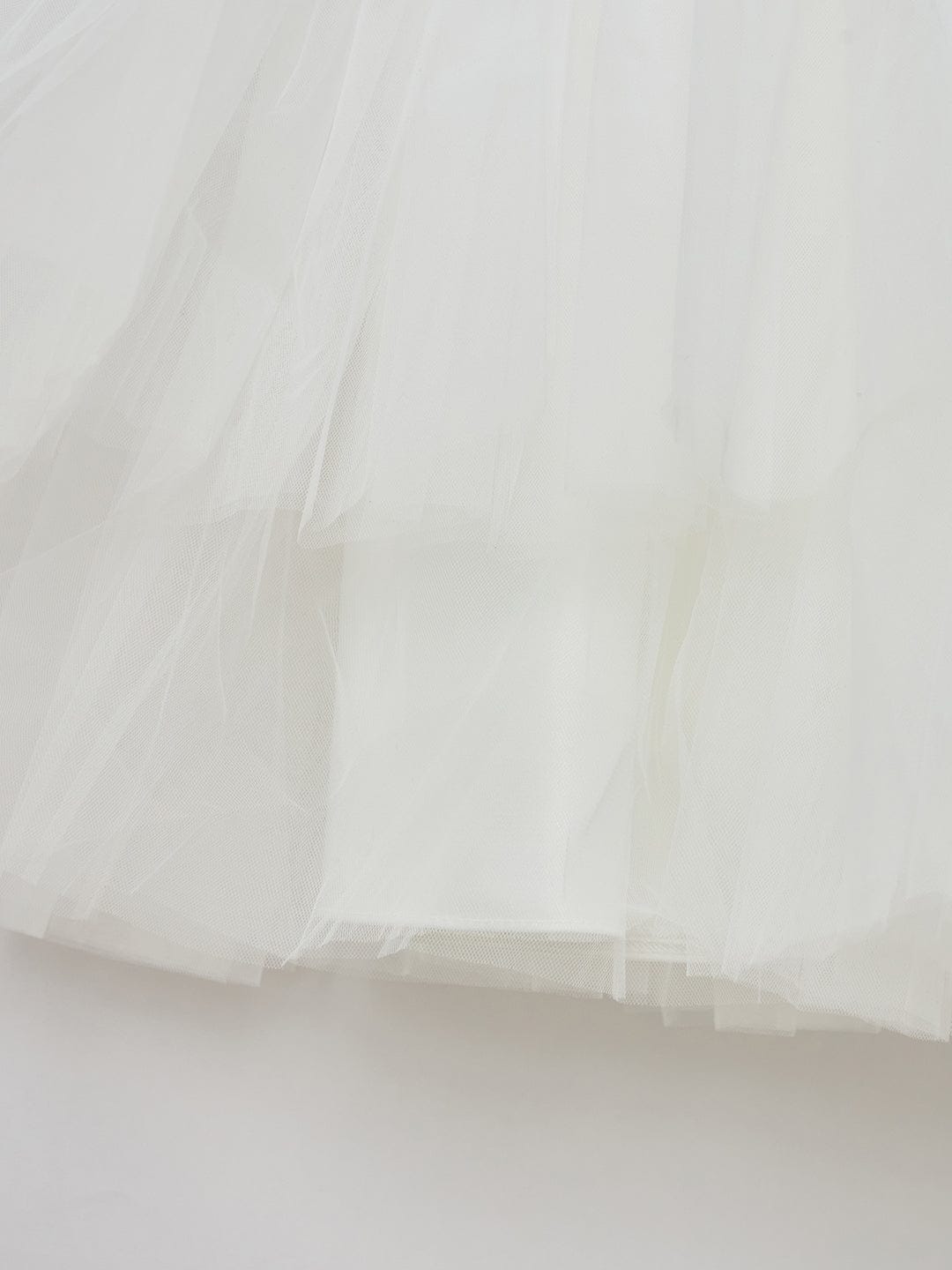 Blue Giraffe Girls White Solid U Neck Dress