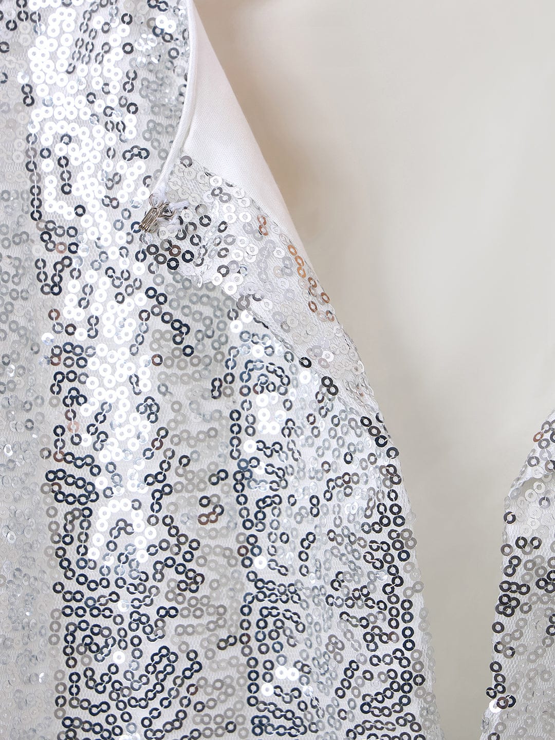 Blue Giraffe Girls Silver Solid U Neck Top