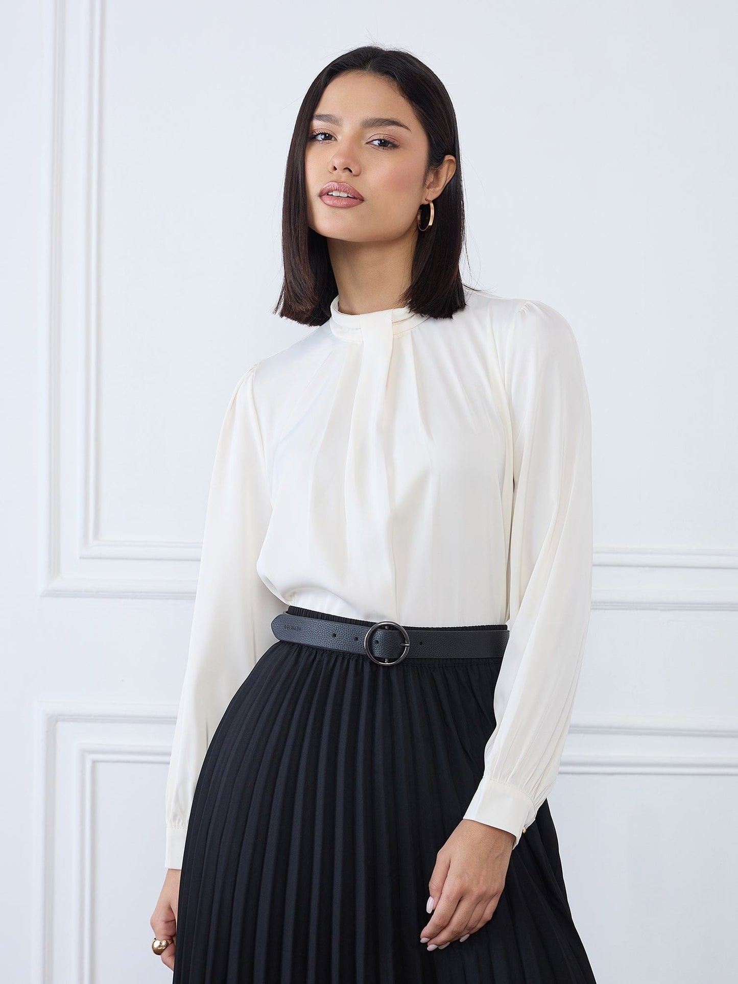 Iconic Women Beige Solid Round Neck Top