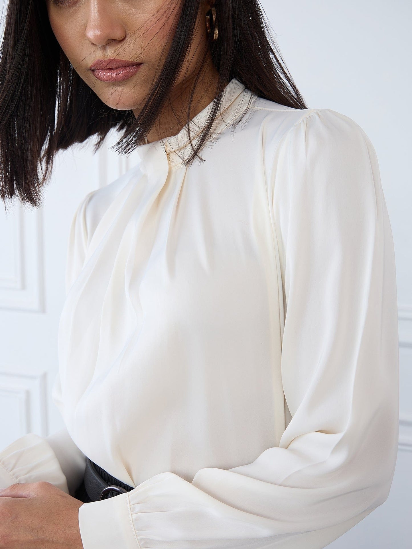 Iconic Women Beige Solid Round Neck Top