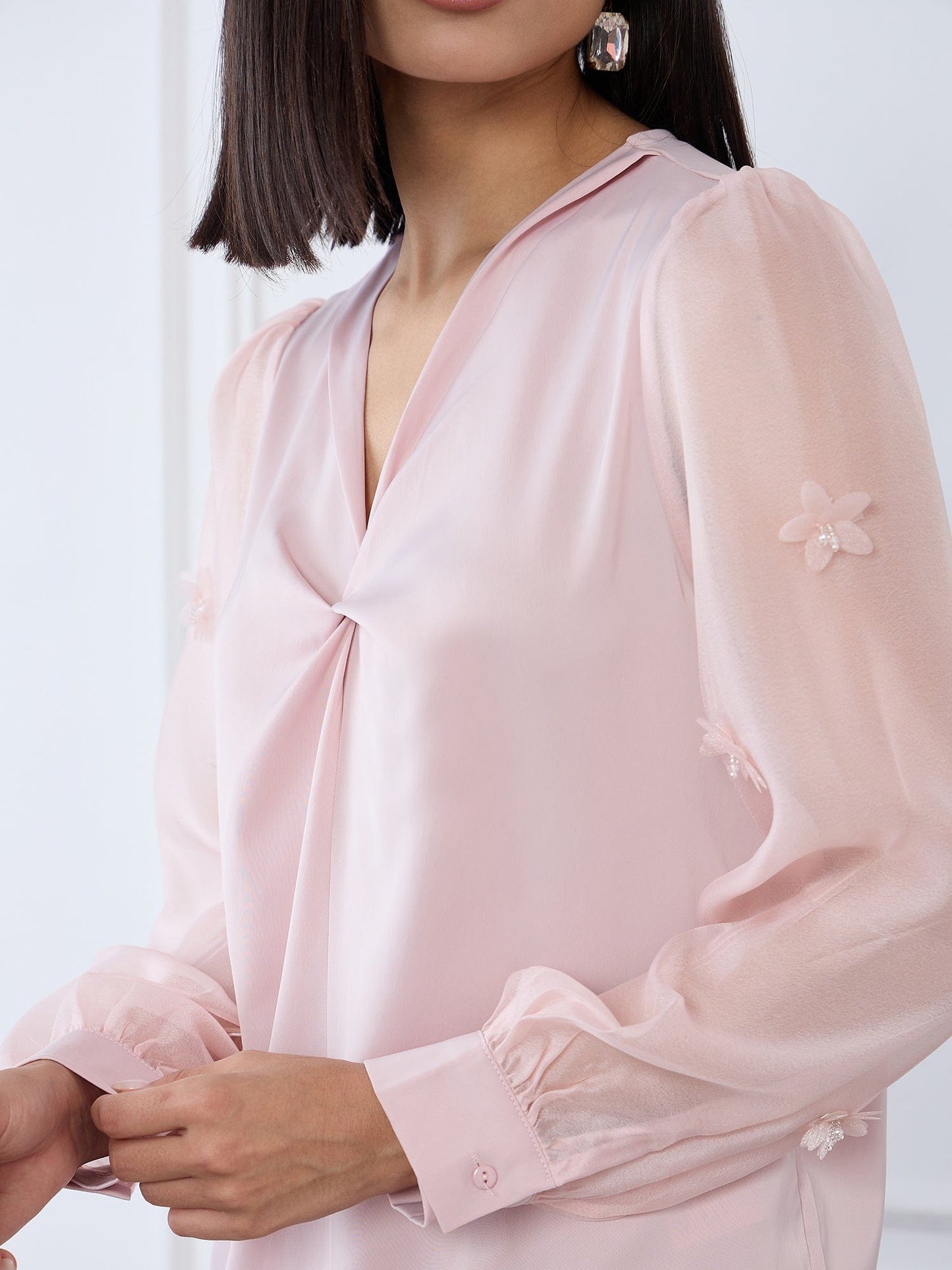 Iconic Women Pink Solid V Neck Top