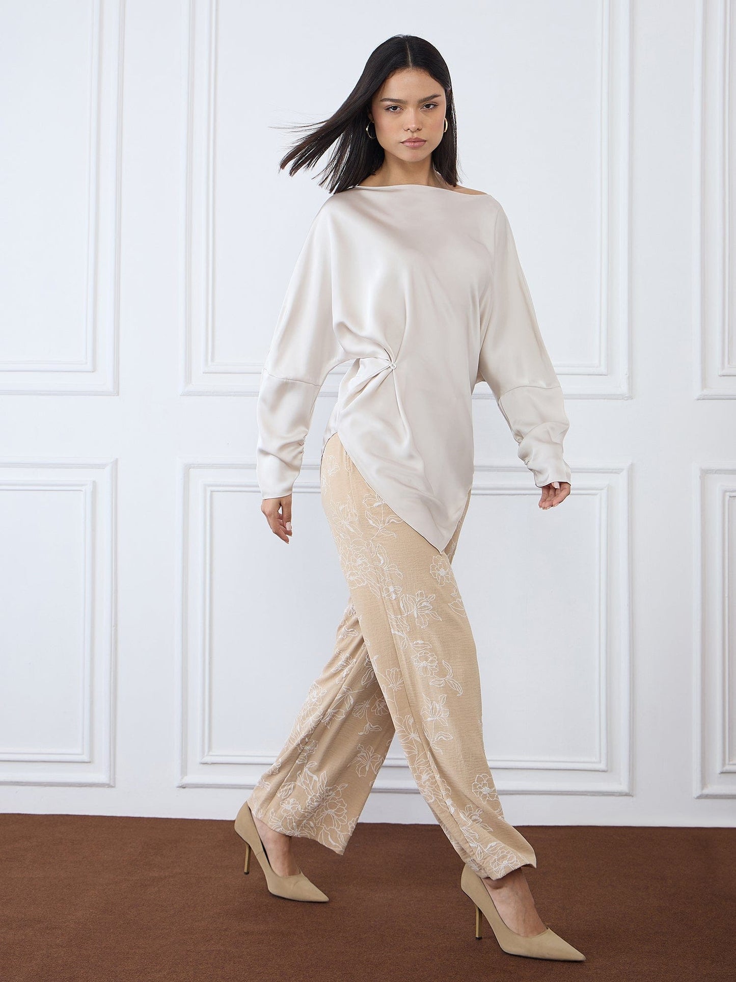 Iconic Women Beige Solid Boat Neck Top