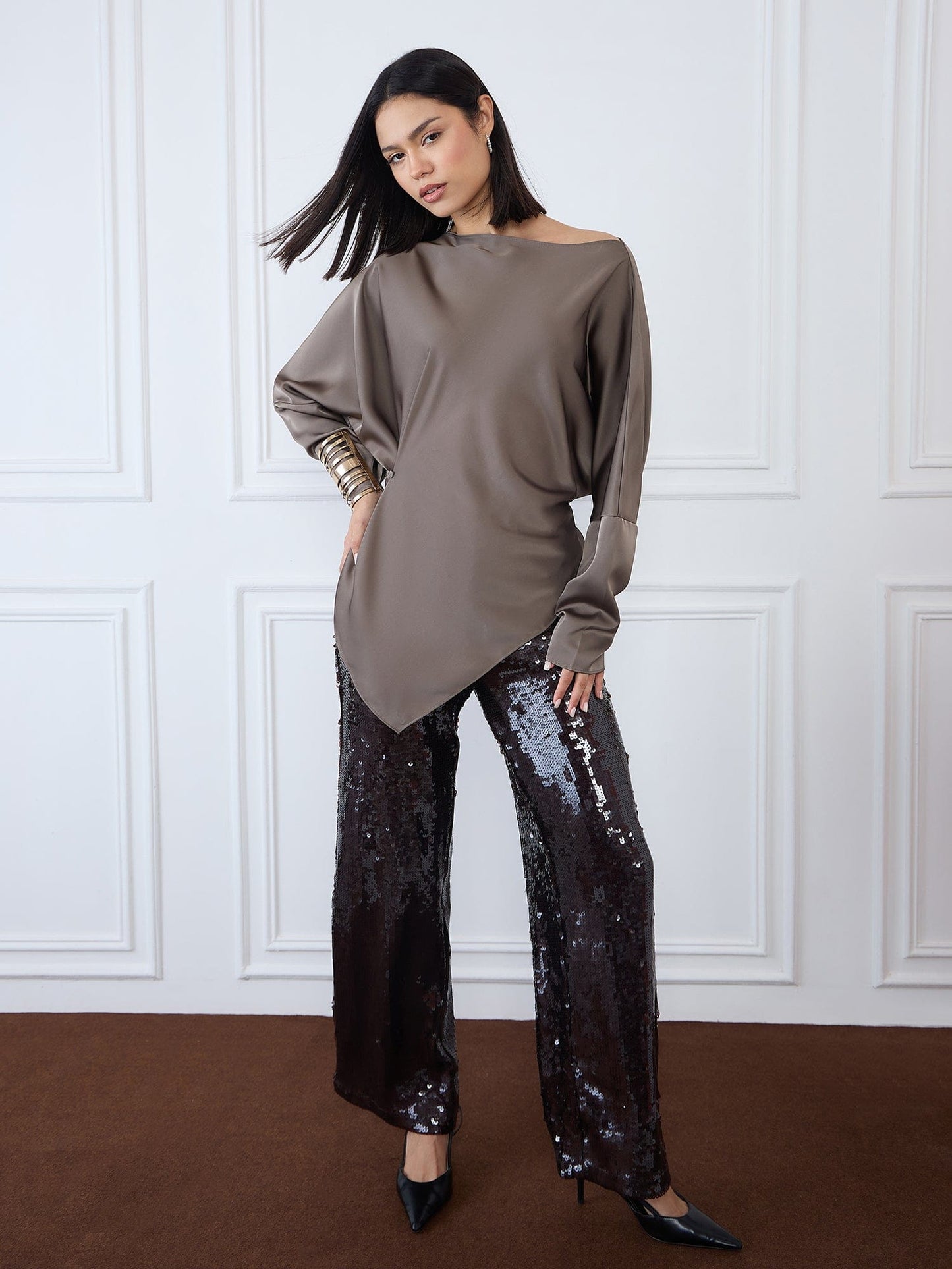 Iconic Women Grey Solid Boat Neck Top