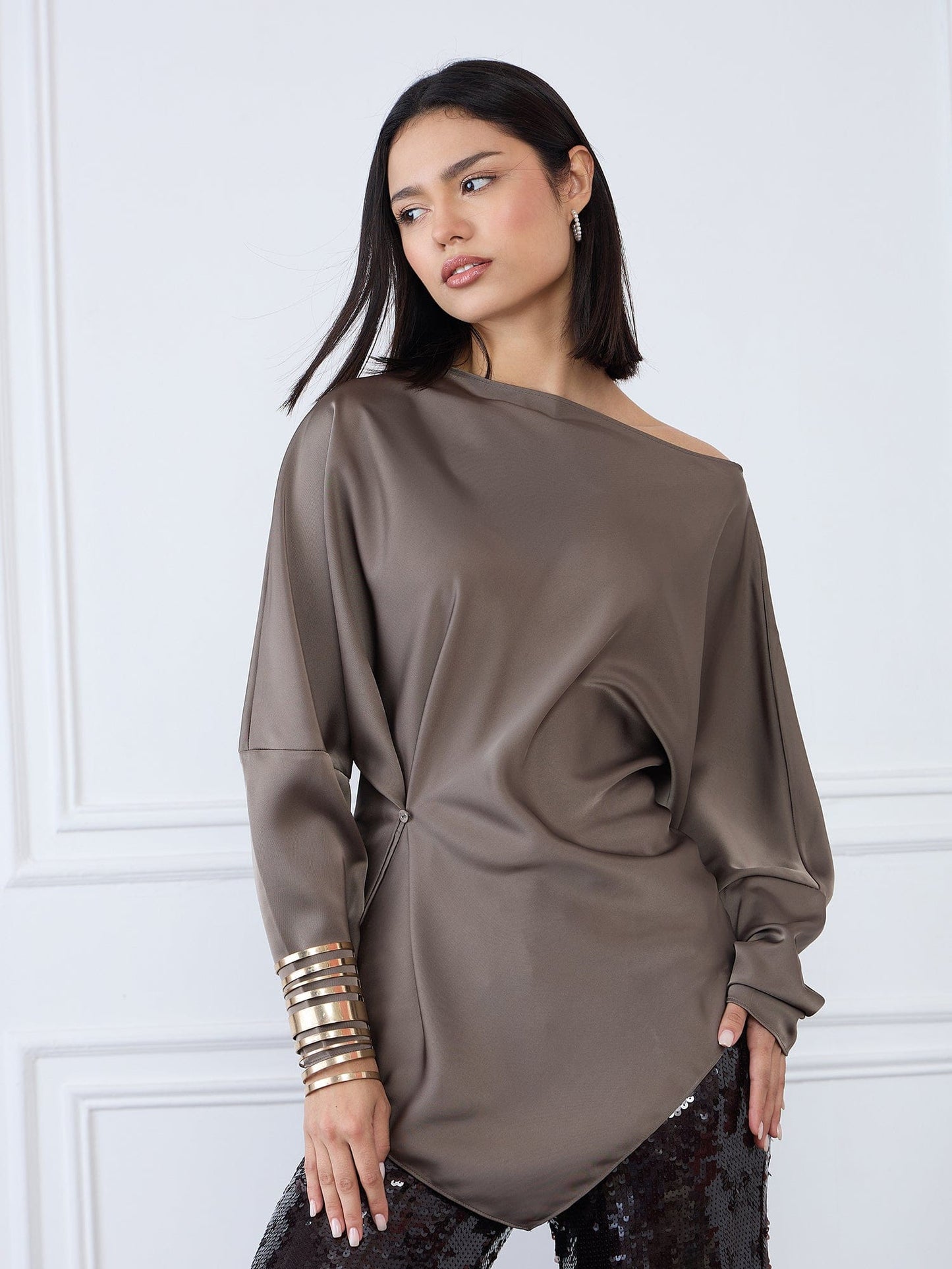 Iconic Women Grey Solid Boat Neck Top