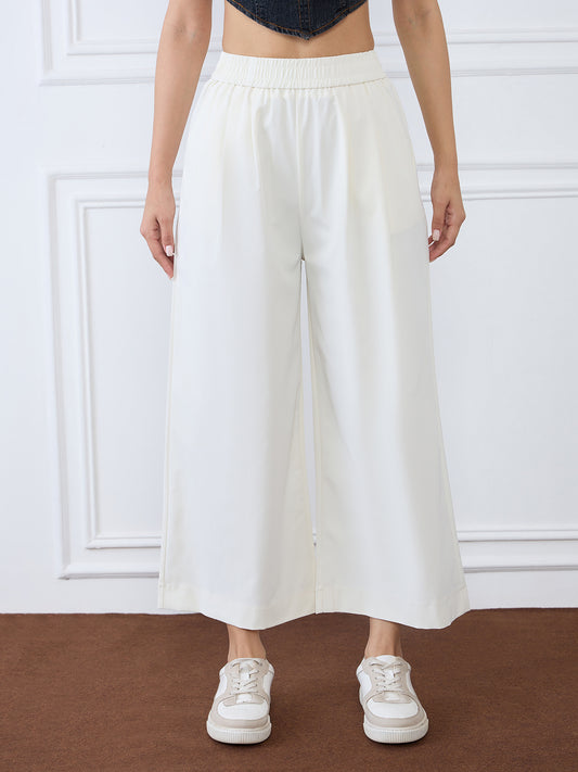 Iconic Women Beige Flared Solid Cargo Trouser