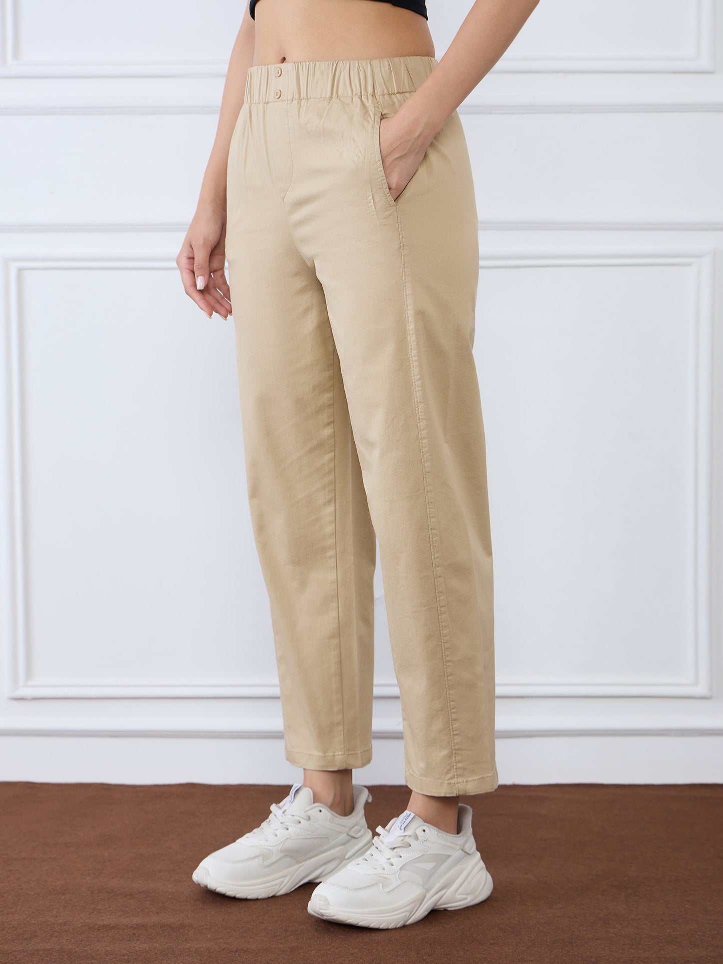 Iconic Women Brown Straight Fit Solid Trouser