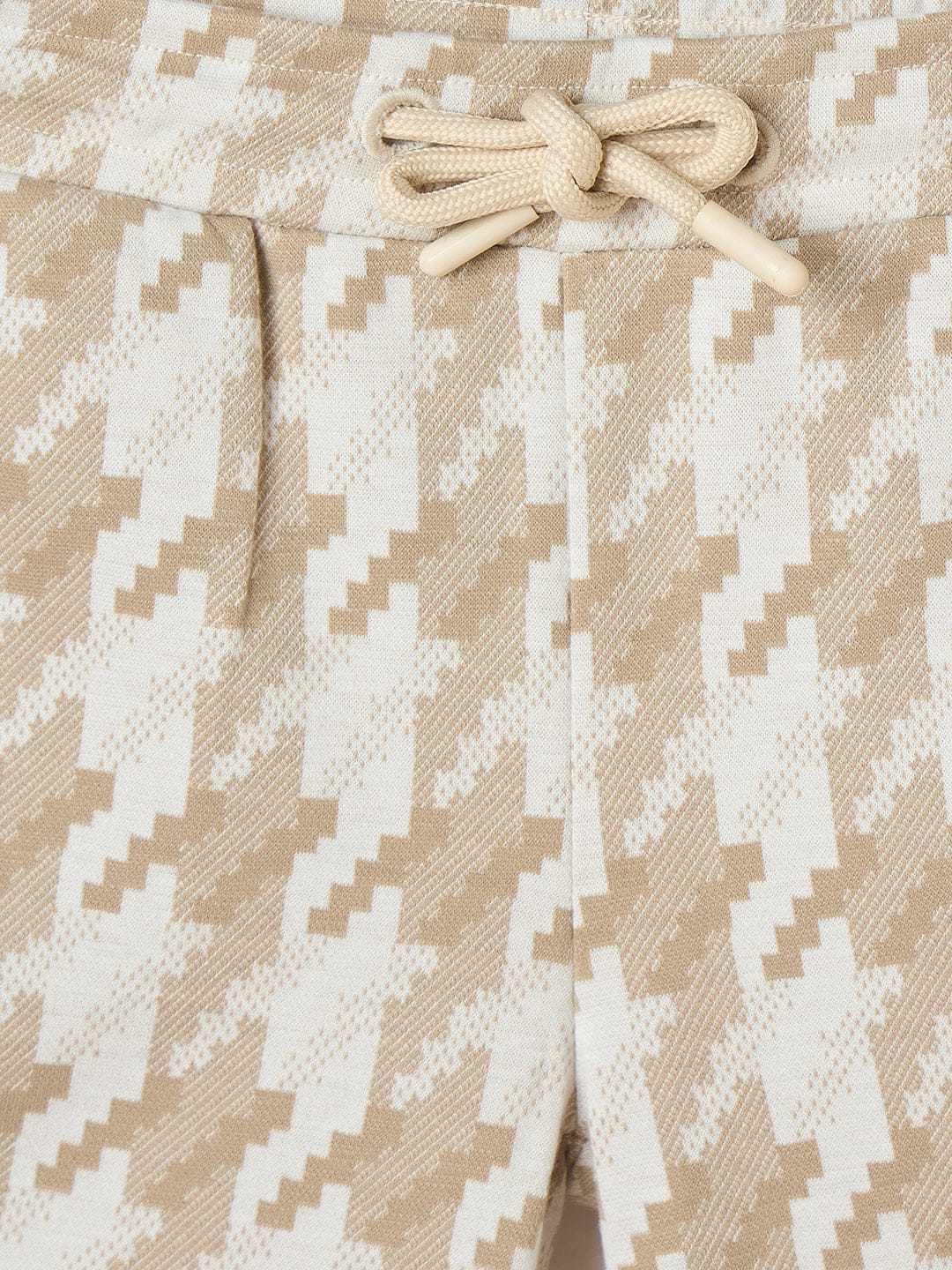 Blue Giraffe Boys White Regular Fit Solid Shorts