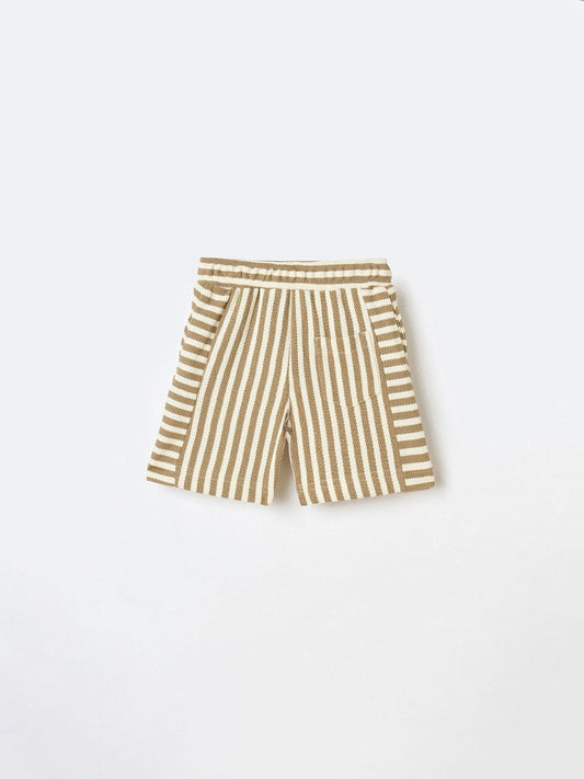 Blue Giraffe Boys White Regular Fit Solid Shorts