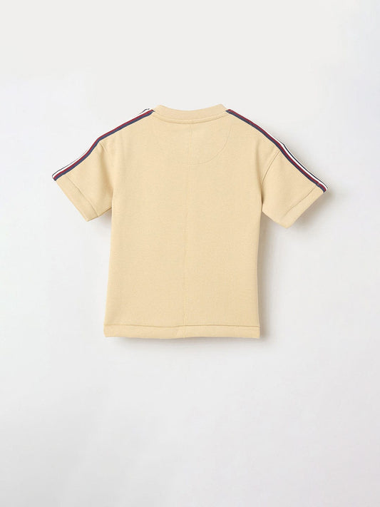 Blue Giraffe Boys Beige Solid Tshirt