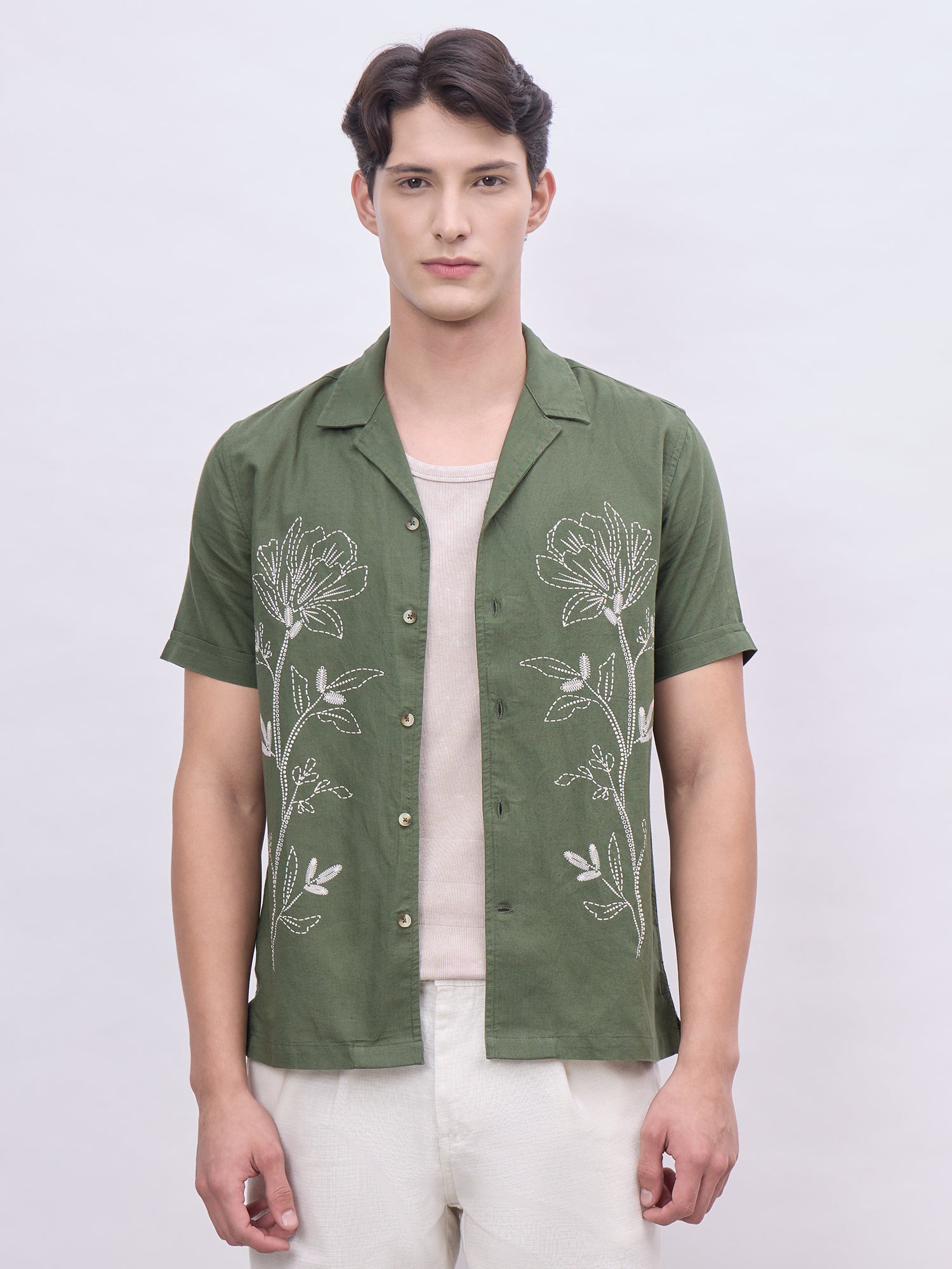 Iconic Men Green Printed Resort Collar Shirt