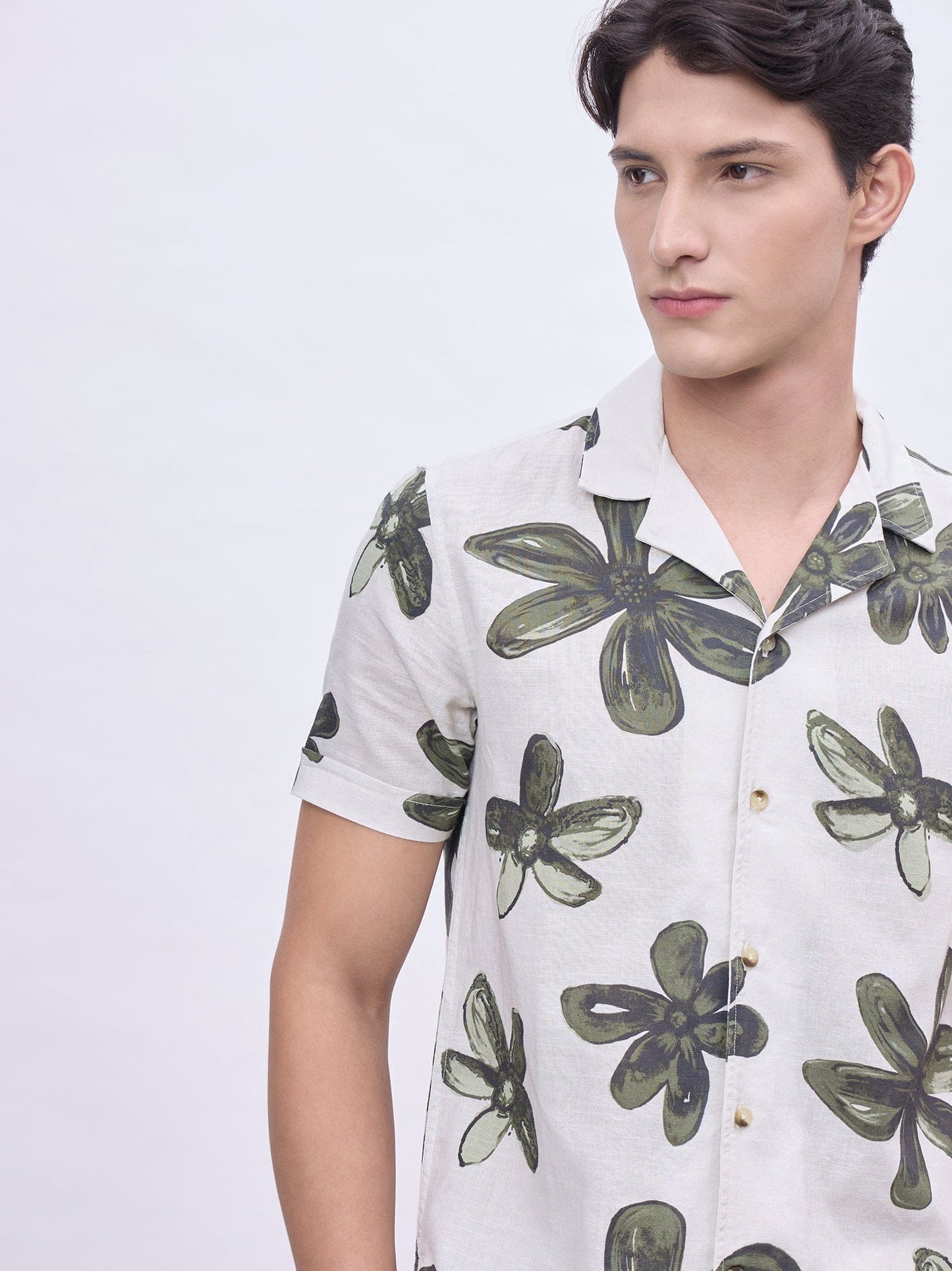 Iconic Men Beige Printed Resort Collar Shirt