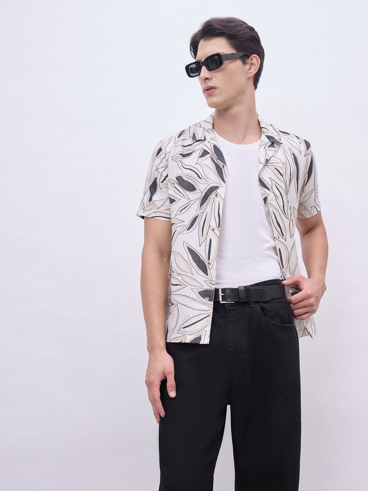 Iconic Men Beige Printed Resort Collar Shirt