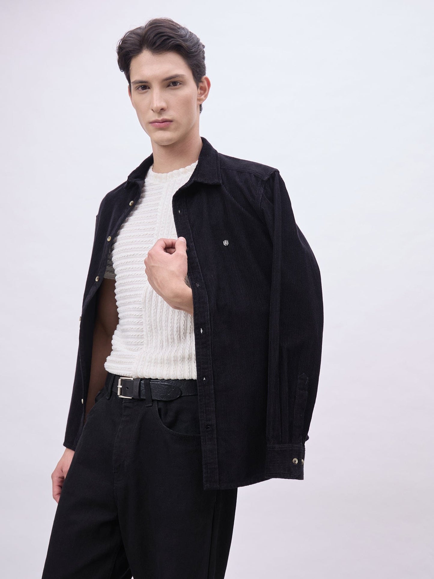 Iconic Men Cream Textured Crew Neck Tshirt