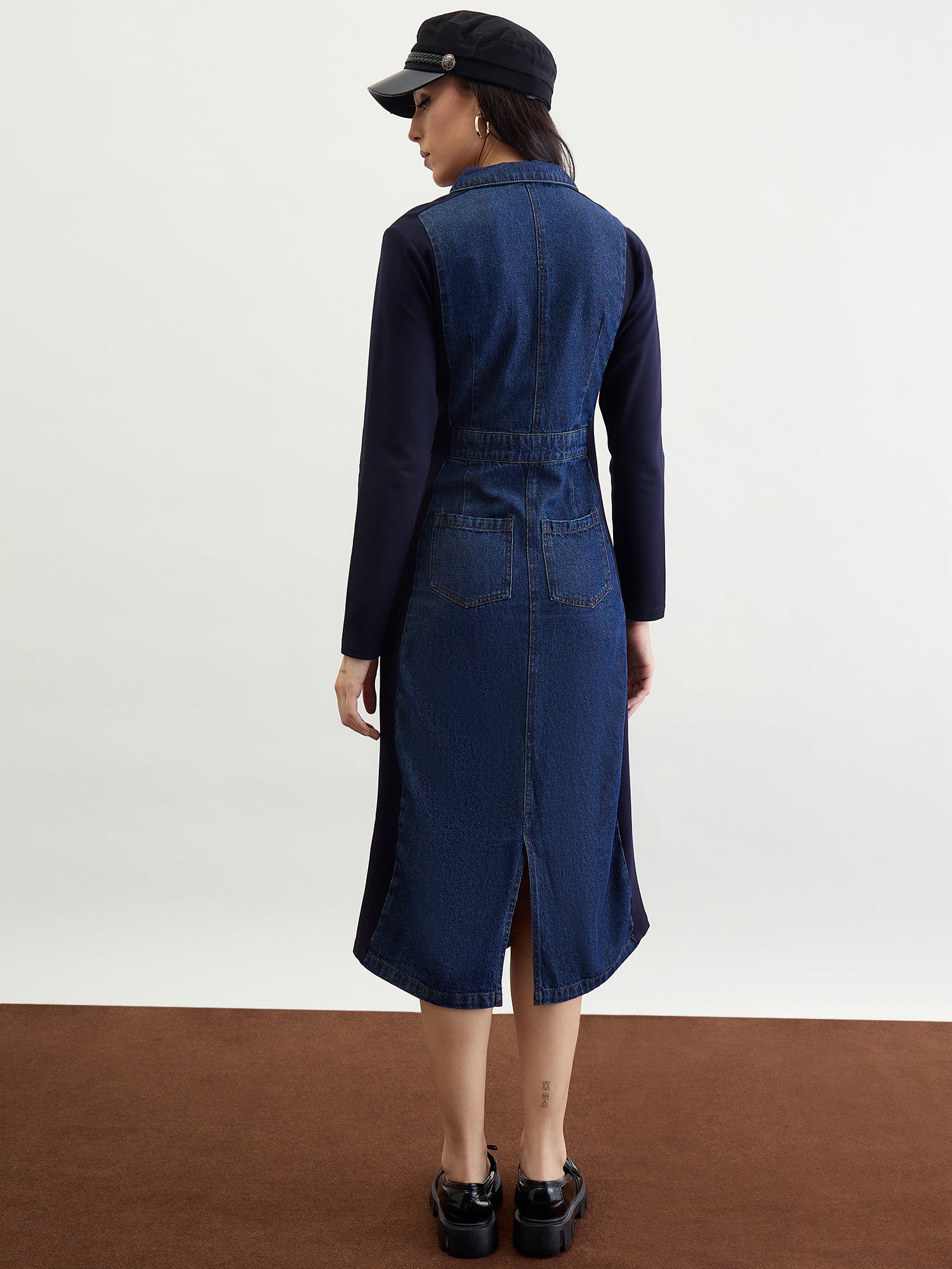 Iconic Women Blue Solid Collar Dress