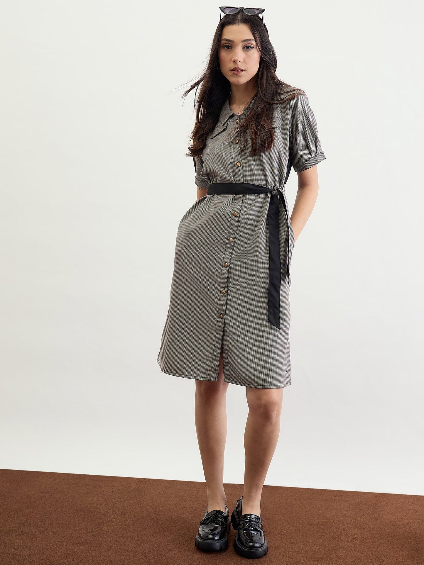 Iconic Women Black Solid & Checks Collar Dress