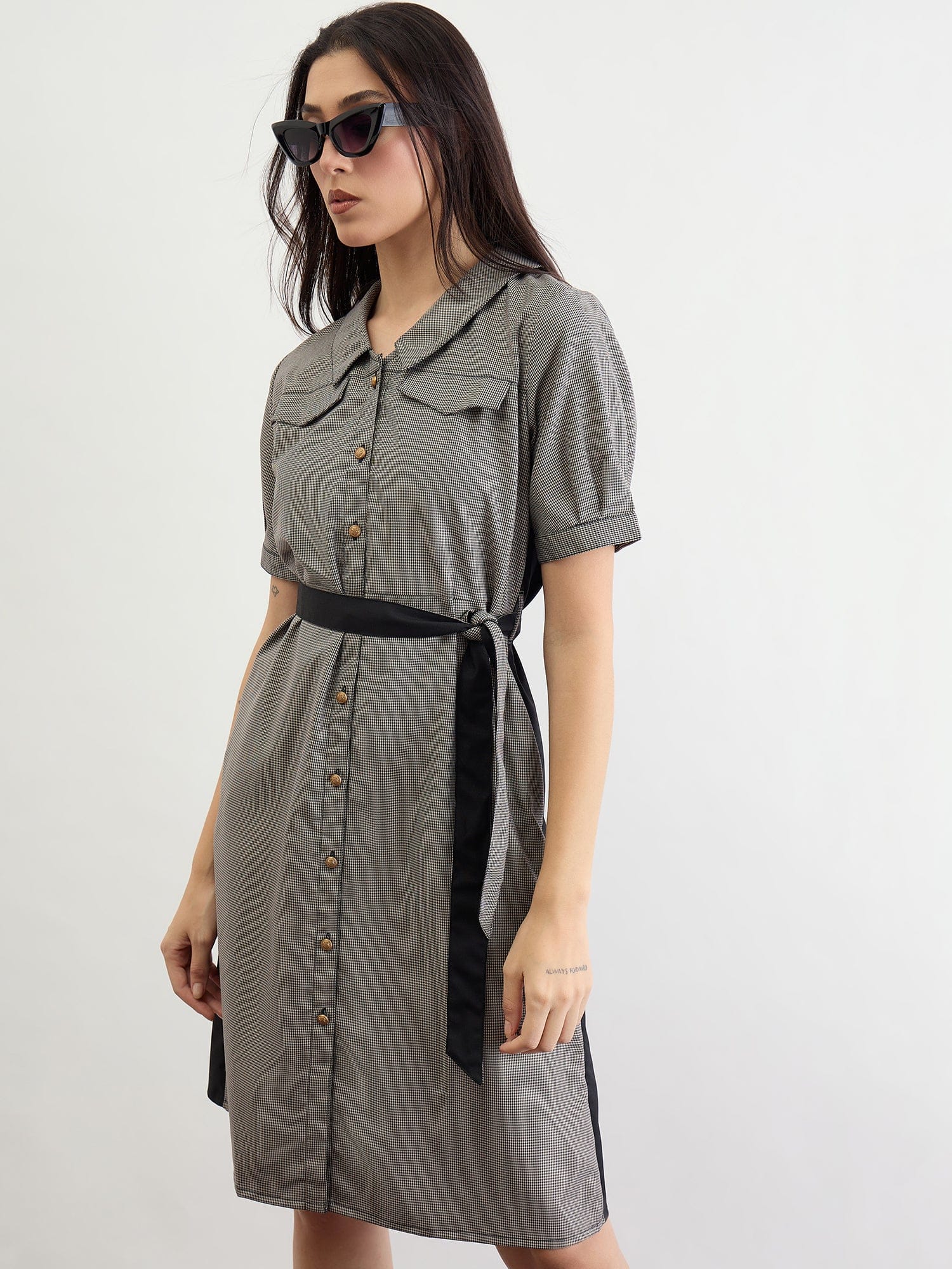 Iconic Women Black Solid & Checks Collar Dress