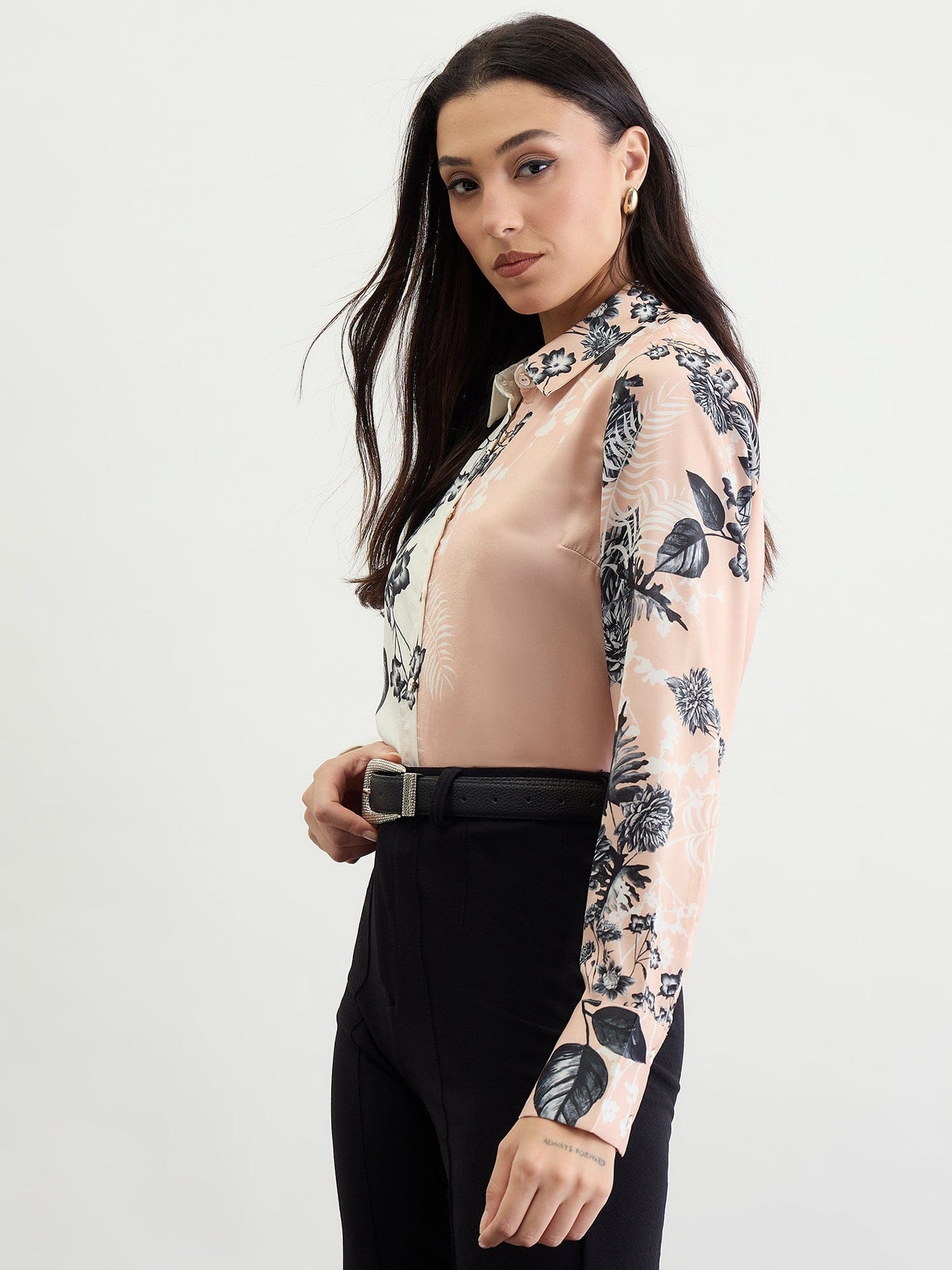 Iconic Women Pink Solid Collar Shirt