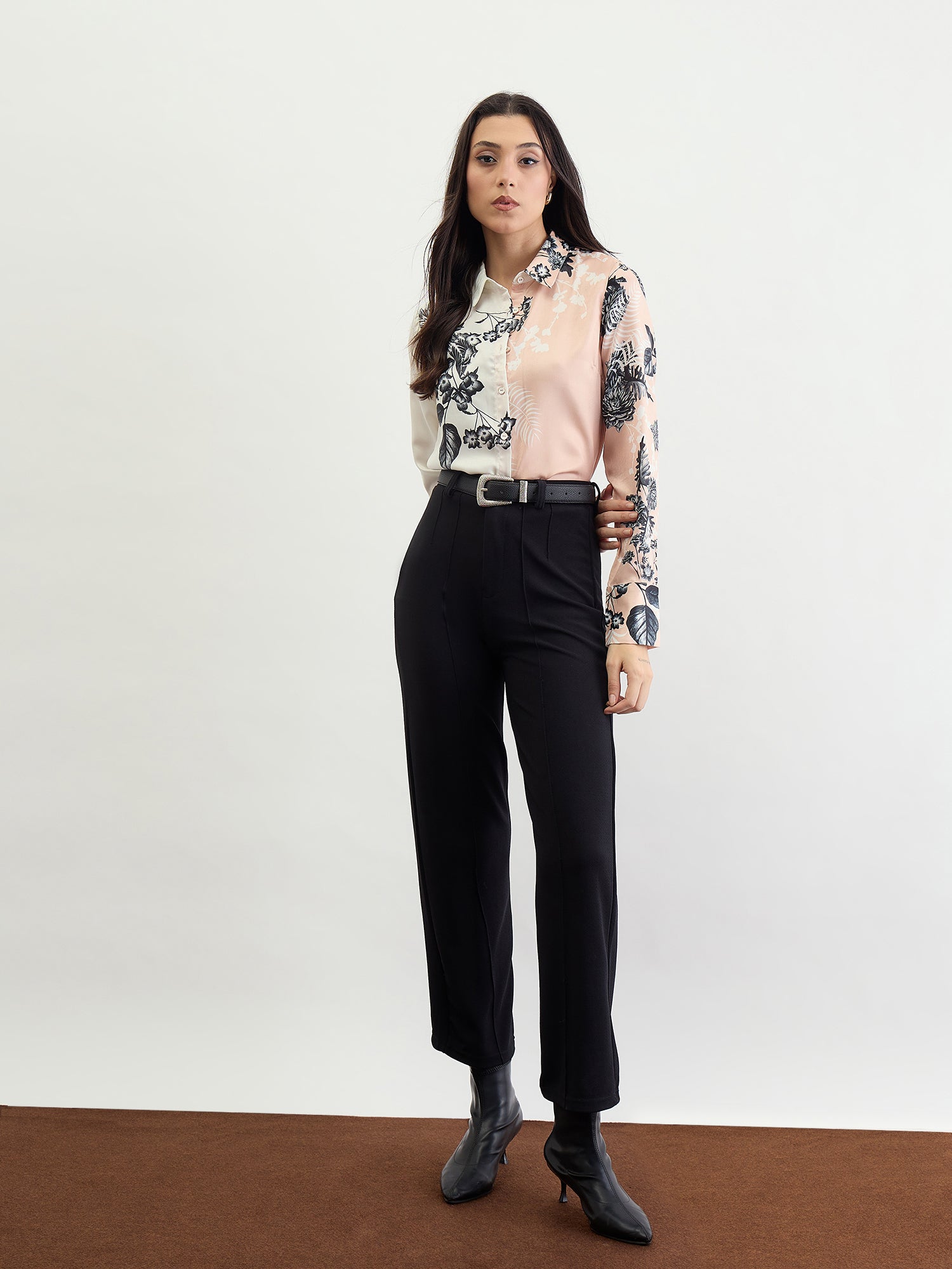 Iconic Women Pink Solid Collar Shirt