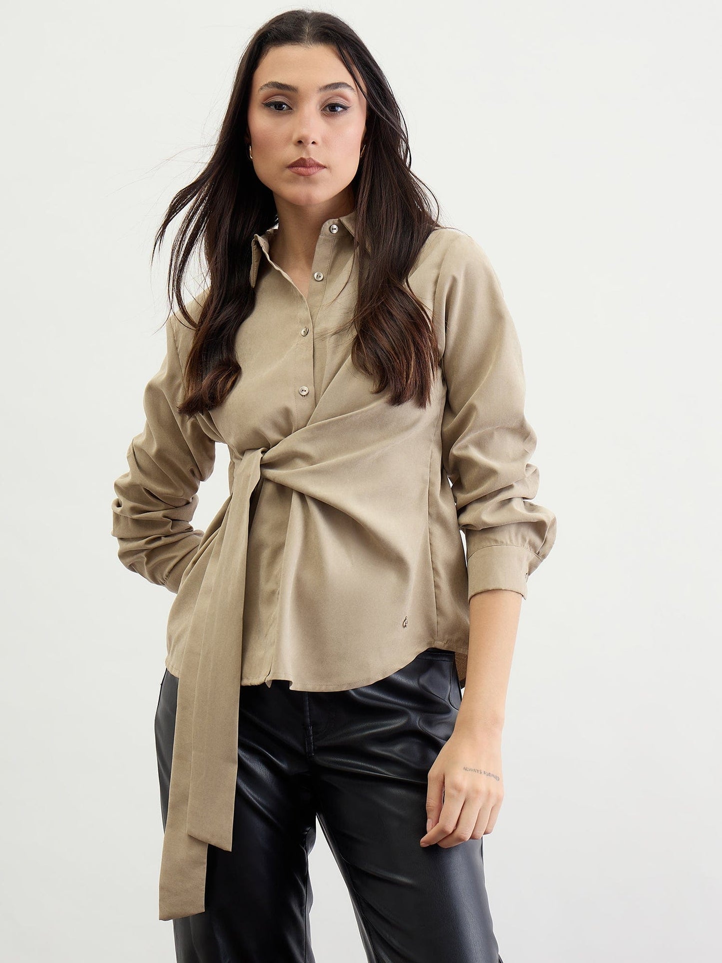 Iconic Women Green Solid Collar Shirt