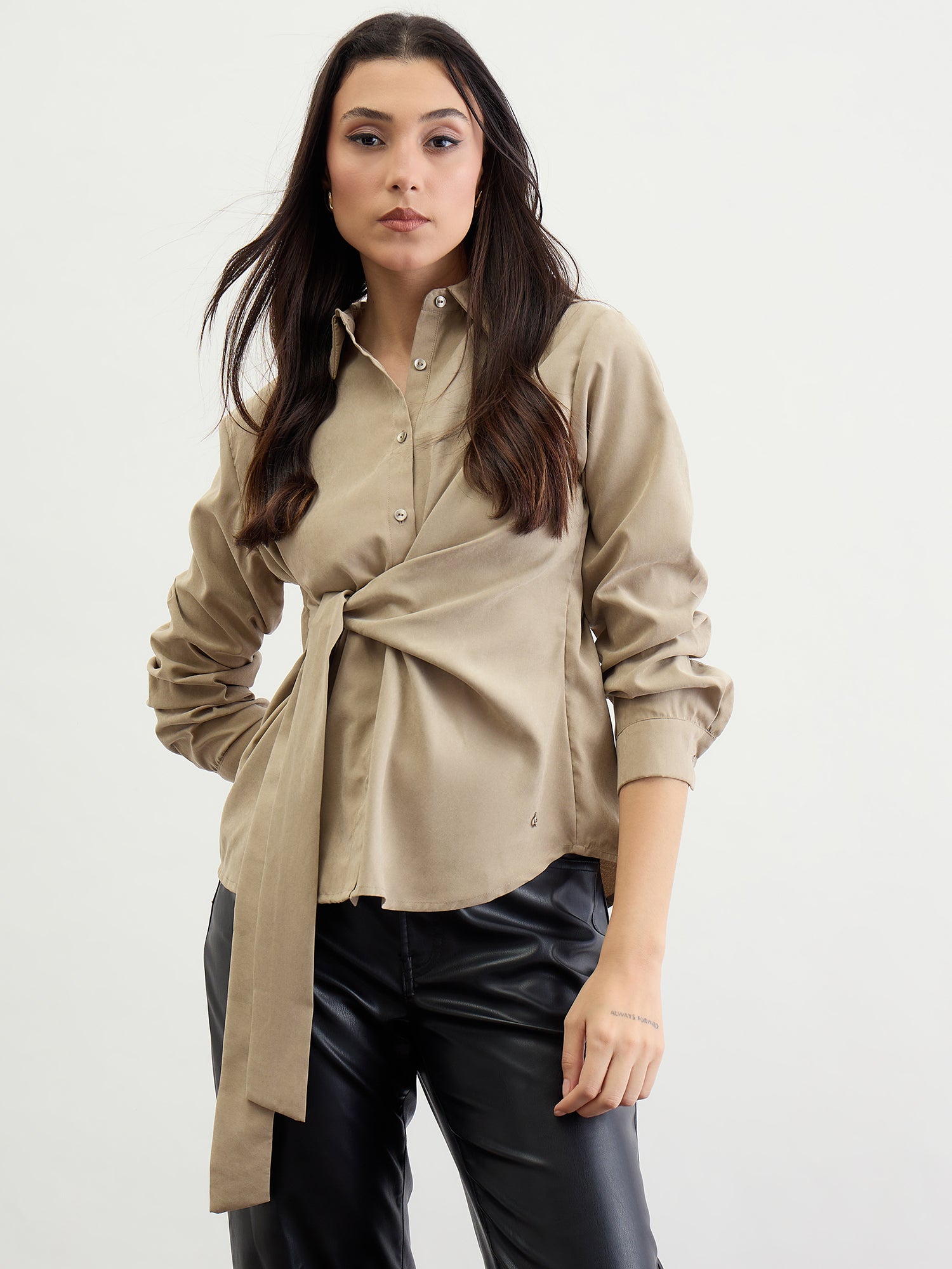 Iconic Women Green Solid Collar Shirt