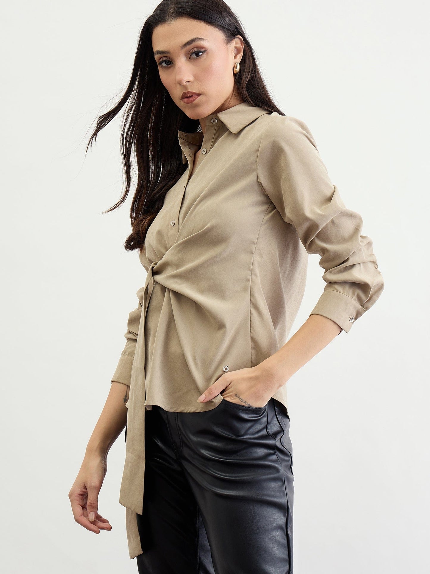 Iconic Women Green Solid Collar Shirt