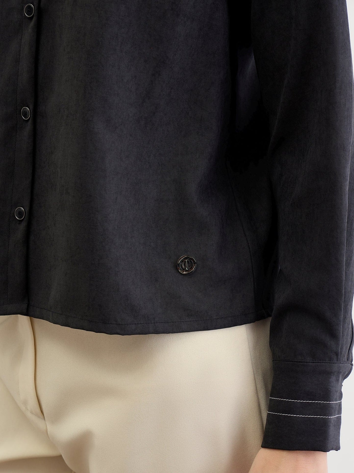 Iconic Women Black Solid Collar Shirt