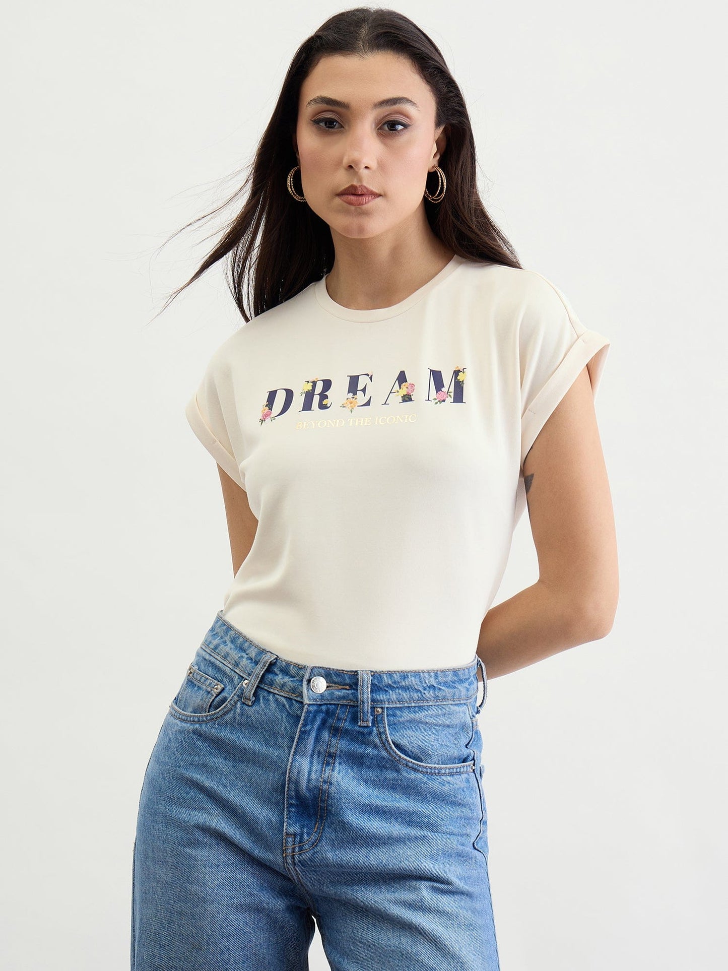 Iconic Women White Solid Crew Neck Tshirt