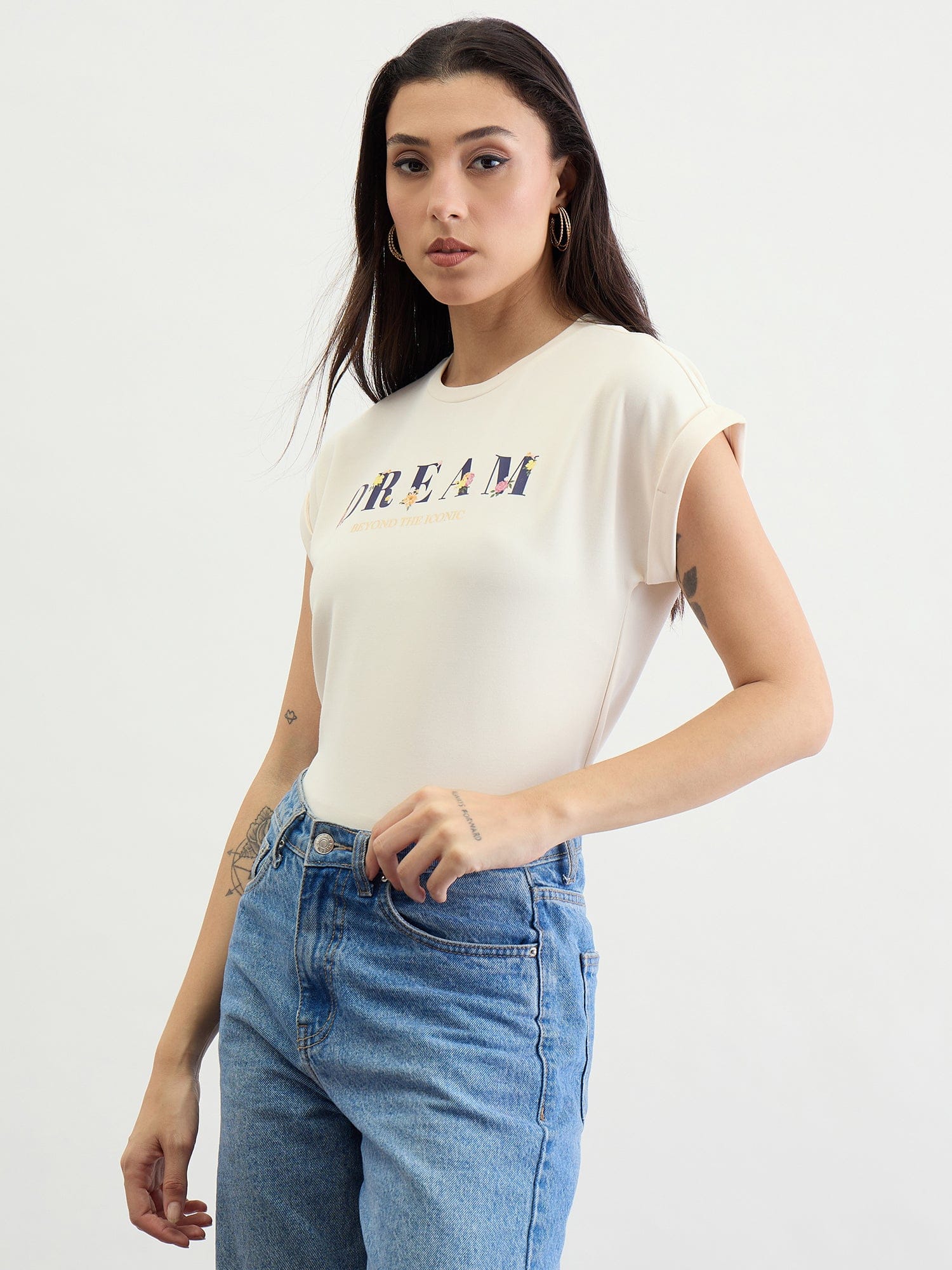Iconic Women White Solid Crew Neck Tshirt