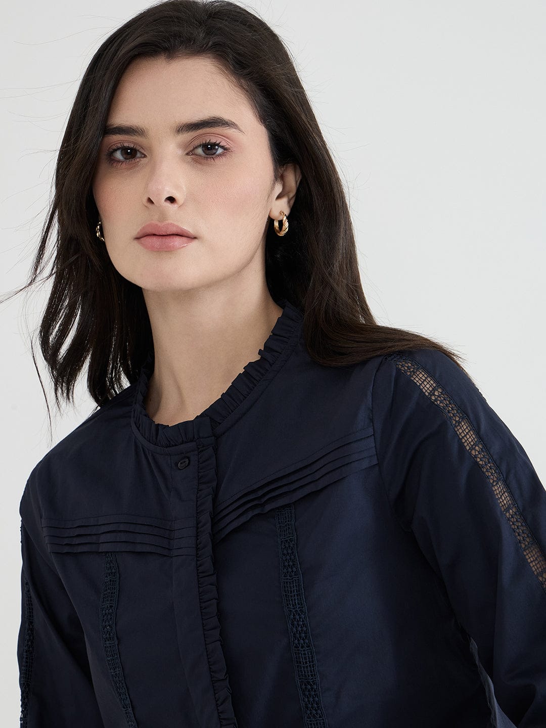 Iconic Women Blue Solid Round Neck Top