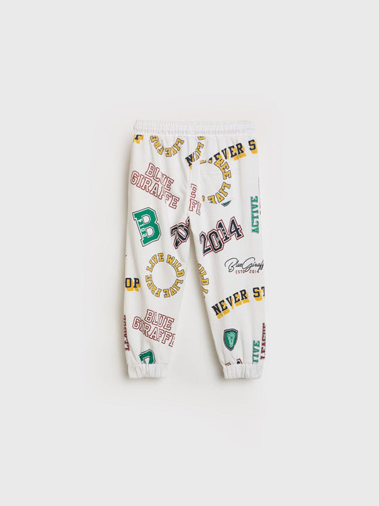 Blue Giraffe Boys White Regular Fit Graphic Sweatpant
