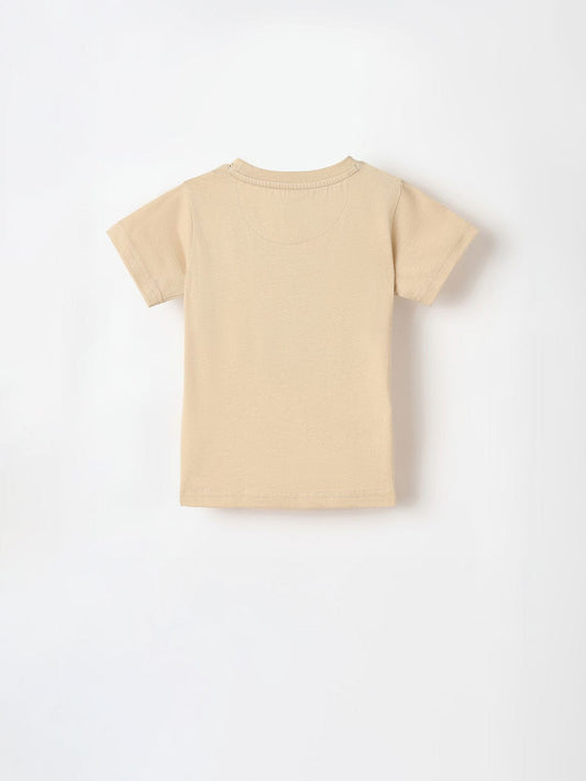 Blue Giraffe Boys Green Solid Crew Neck Tshirt