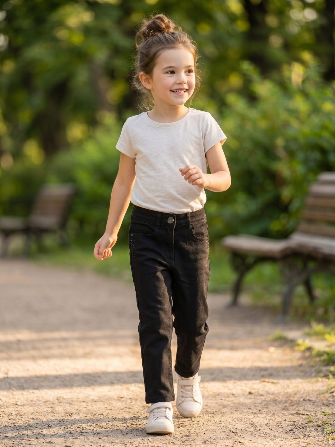 Elle Kids Black Boxy Fit Solid Jeans