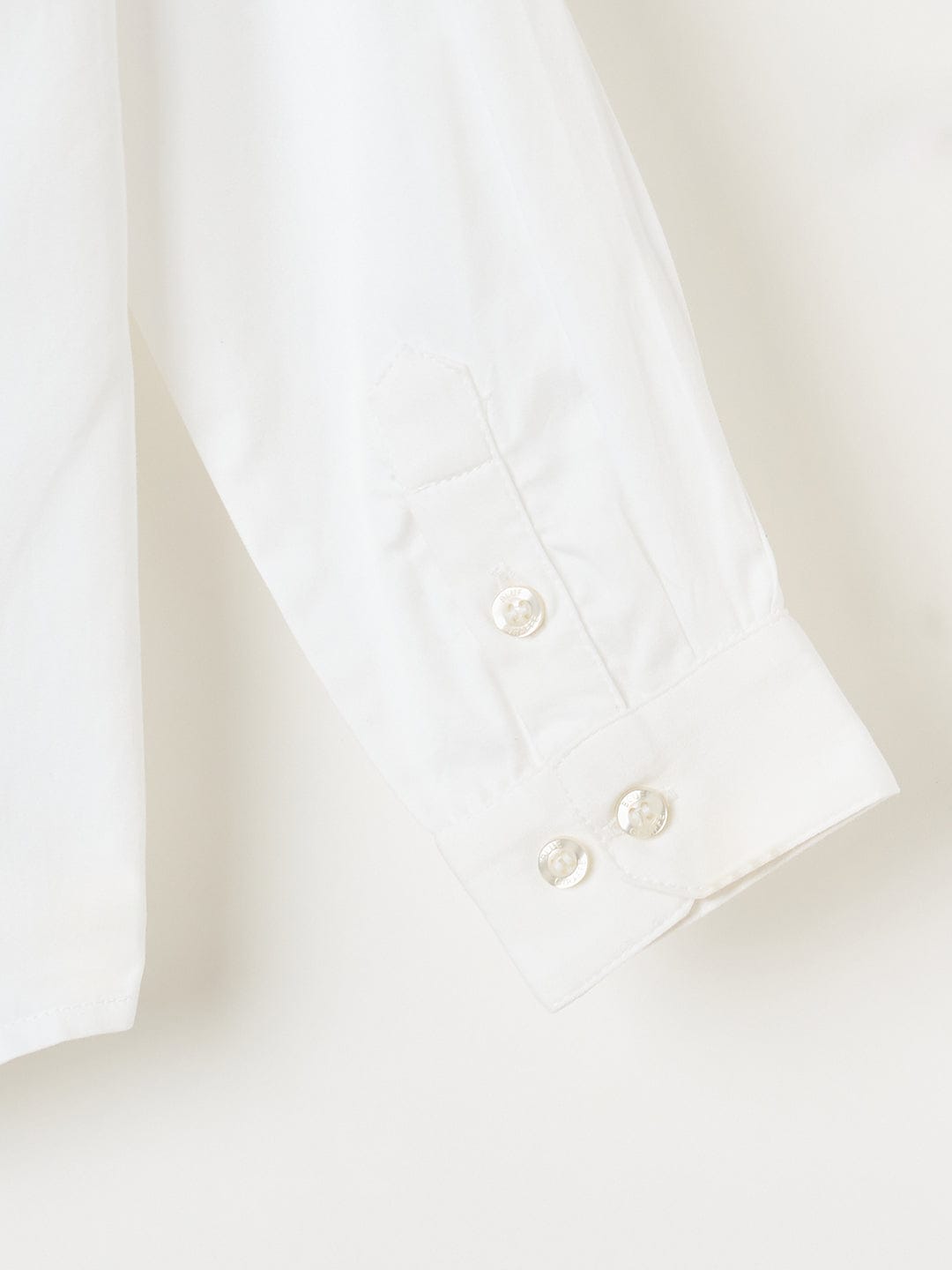 Blue Giraffe Boys White Solid Shirt Collar Shirt