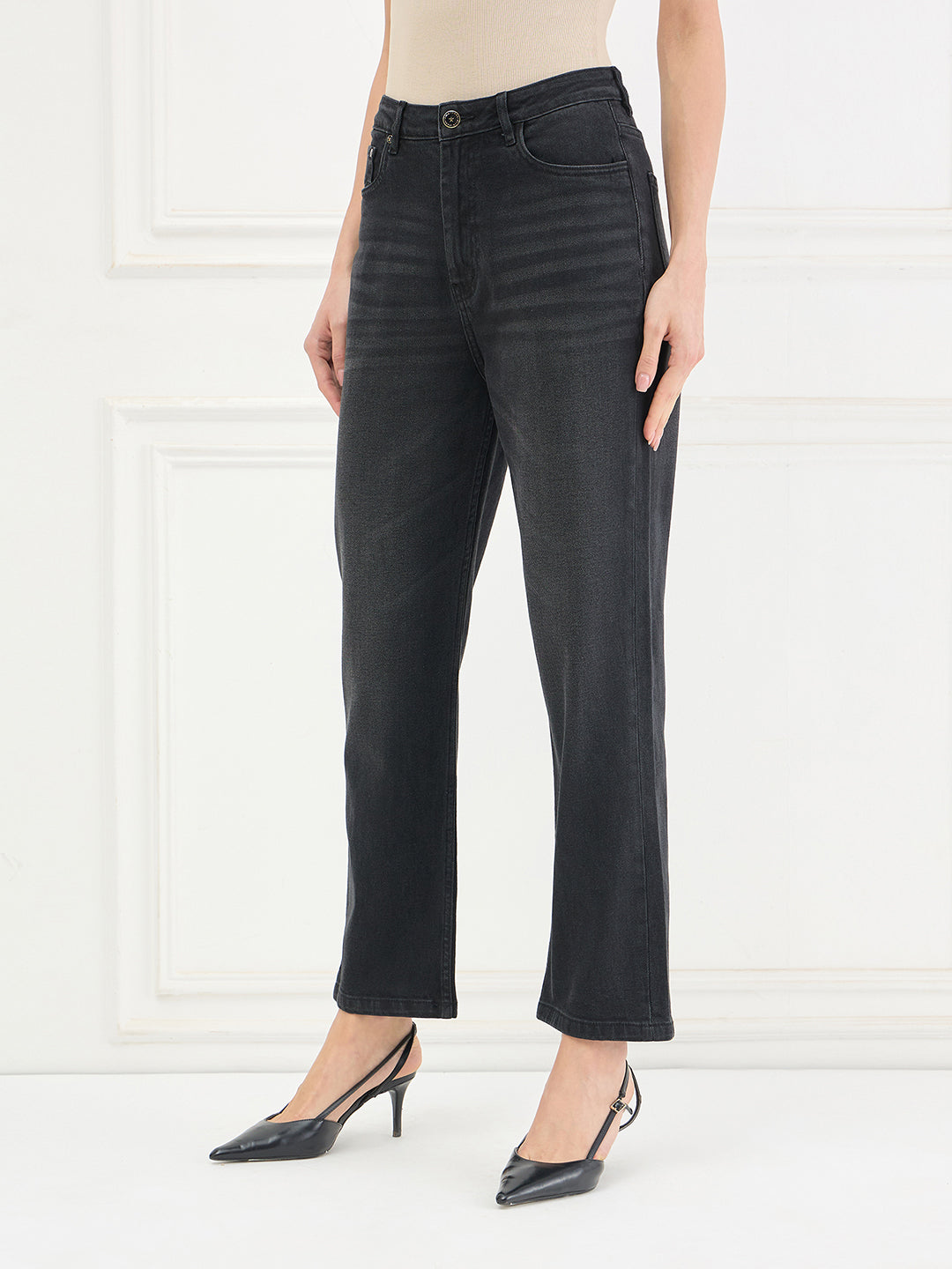 Elle Women Black Solid Straight Fit Jeans