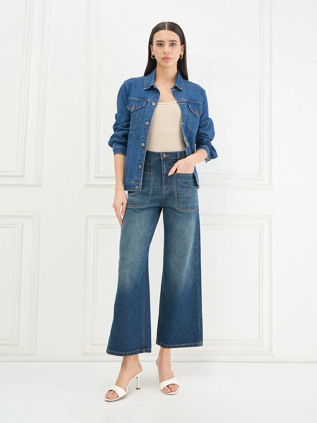 Elle Women Blue Solid Flared Fit Jeans