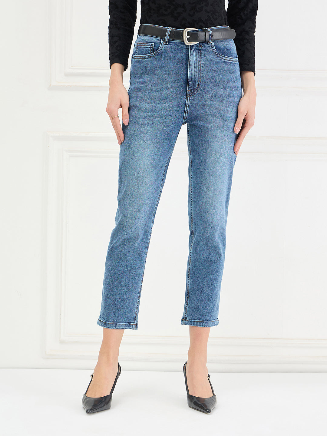 Iconic Blue Solid Stretchable Slim Fit Jeans