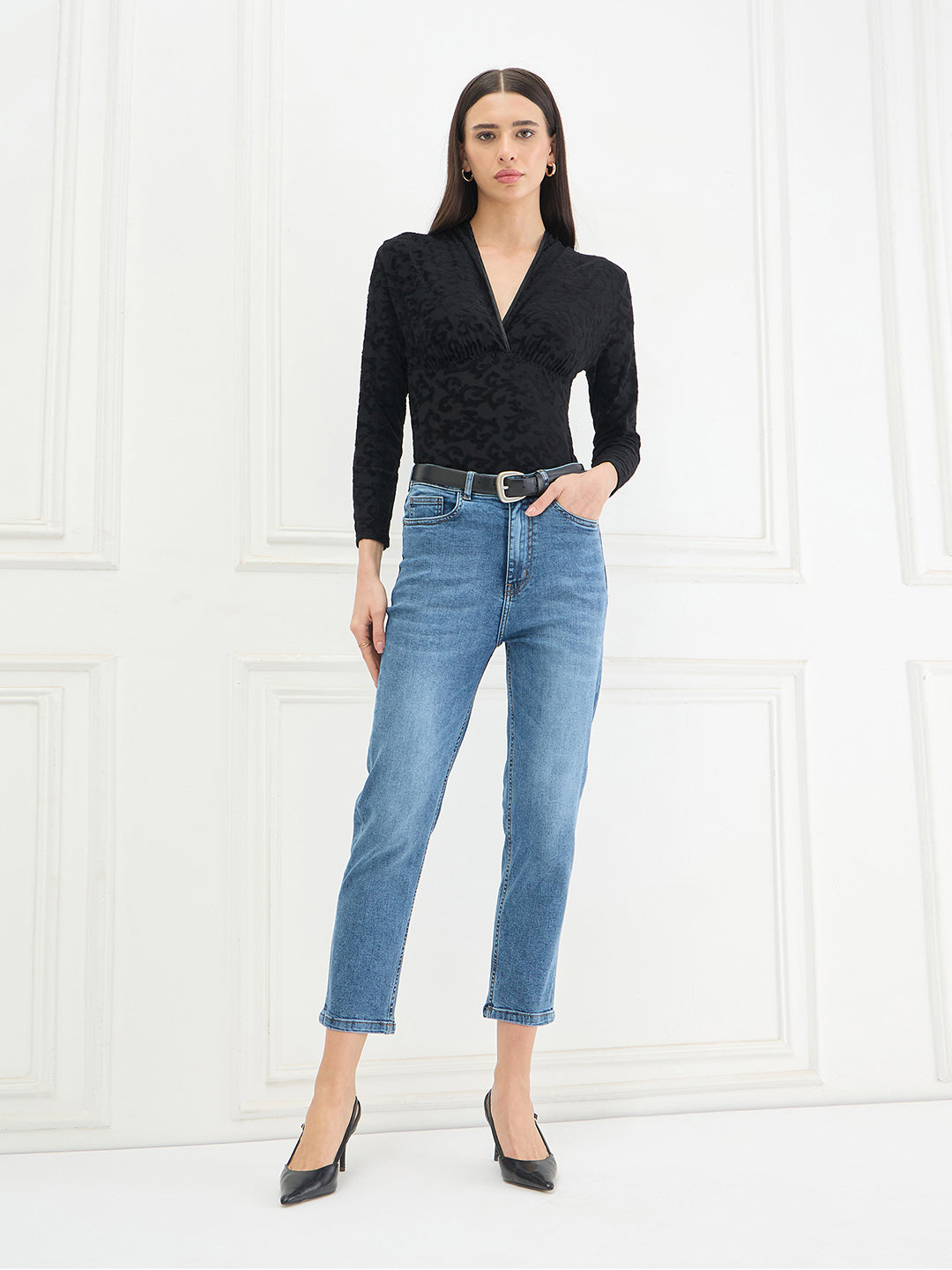 ICONIC Women Blue Slim Fit Mid Rise Jeans