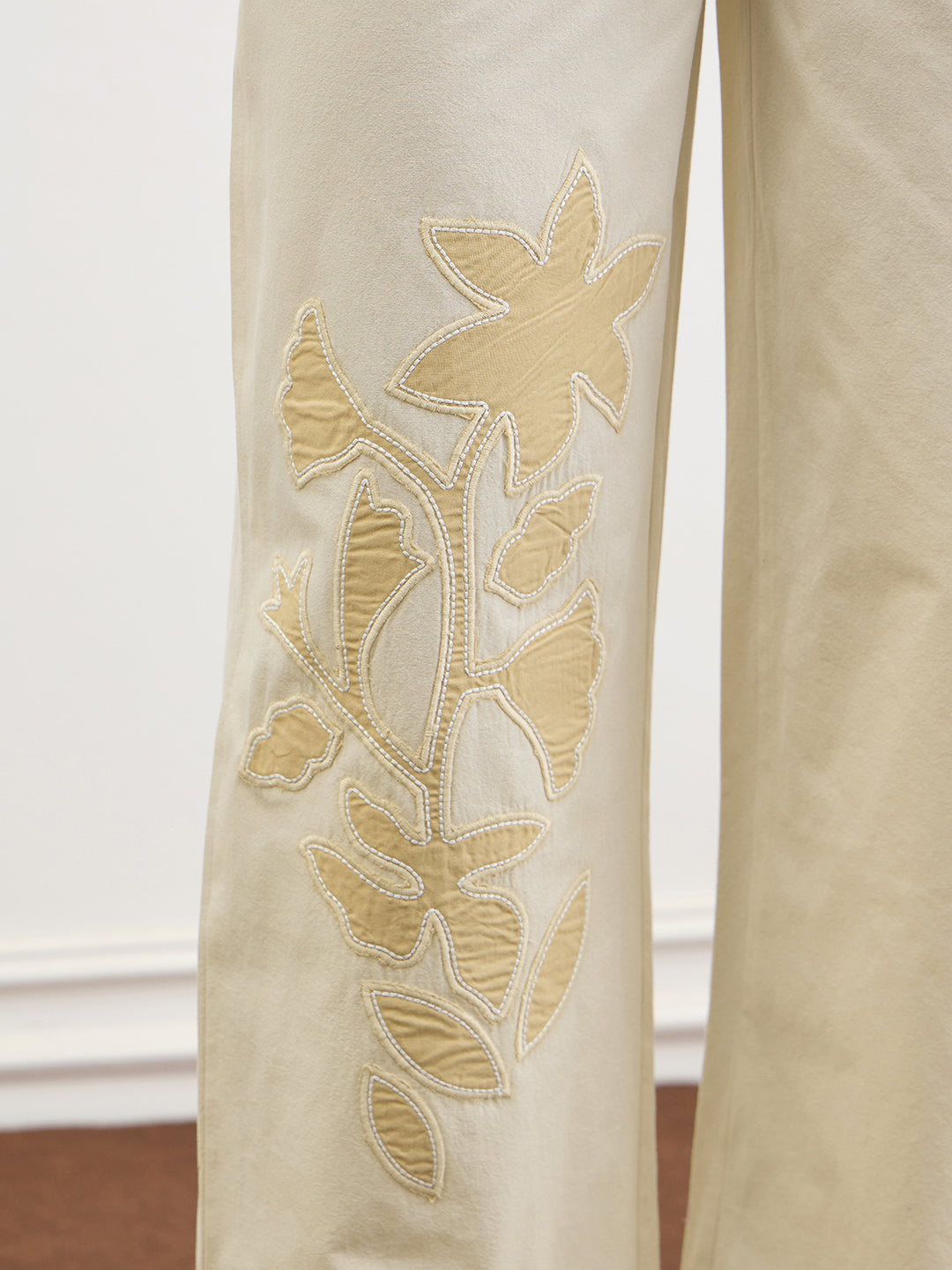ICONIC Women Cotton Beige Floral Straight Fit Pant