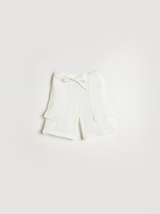 Blue Giraffe Boys White Solid Regular Fit Shorts
