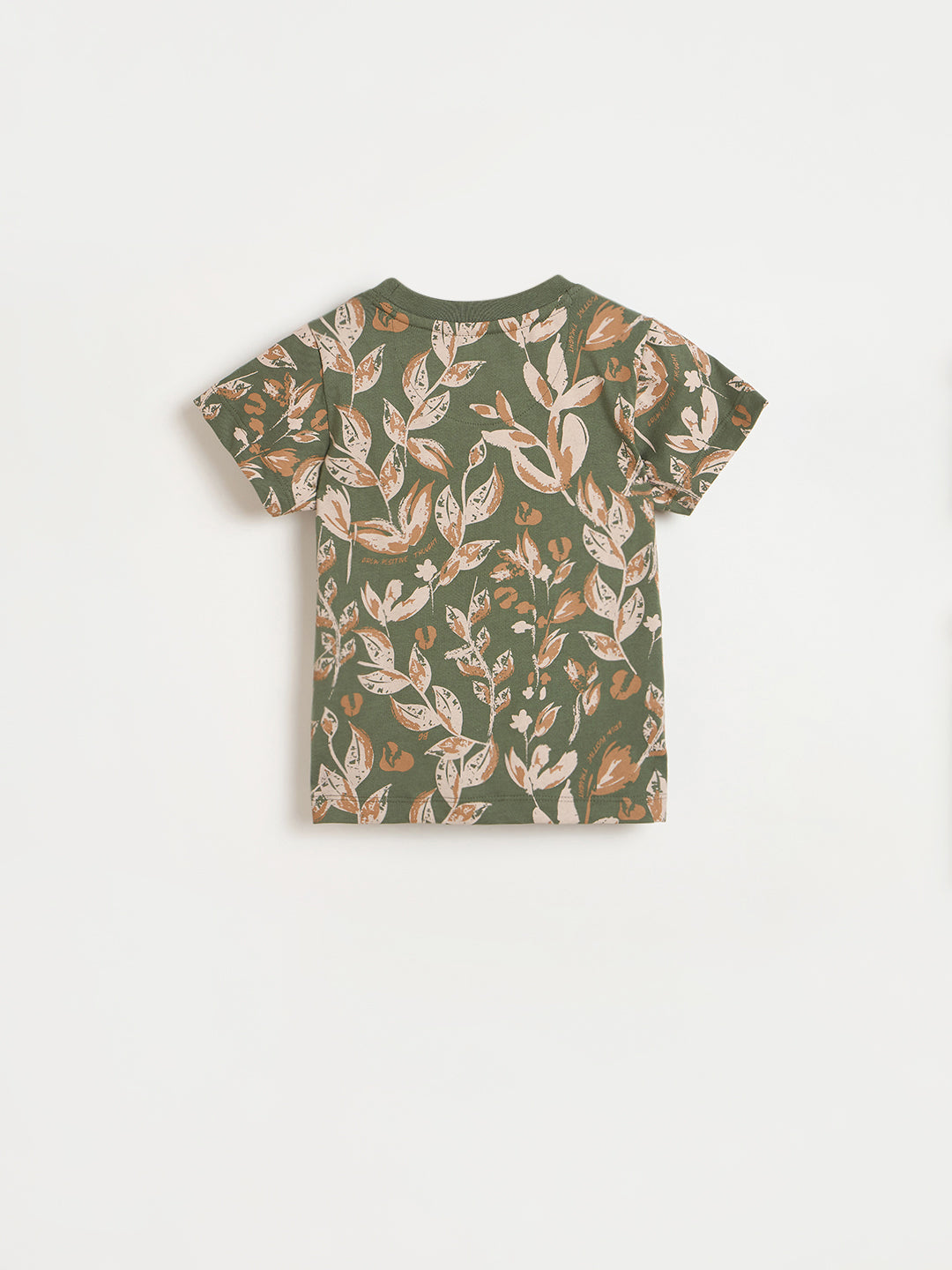 Blue Giraffe Boys Olive Green Printed Regular Fit Pure Cotton T-Shirt