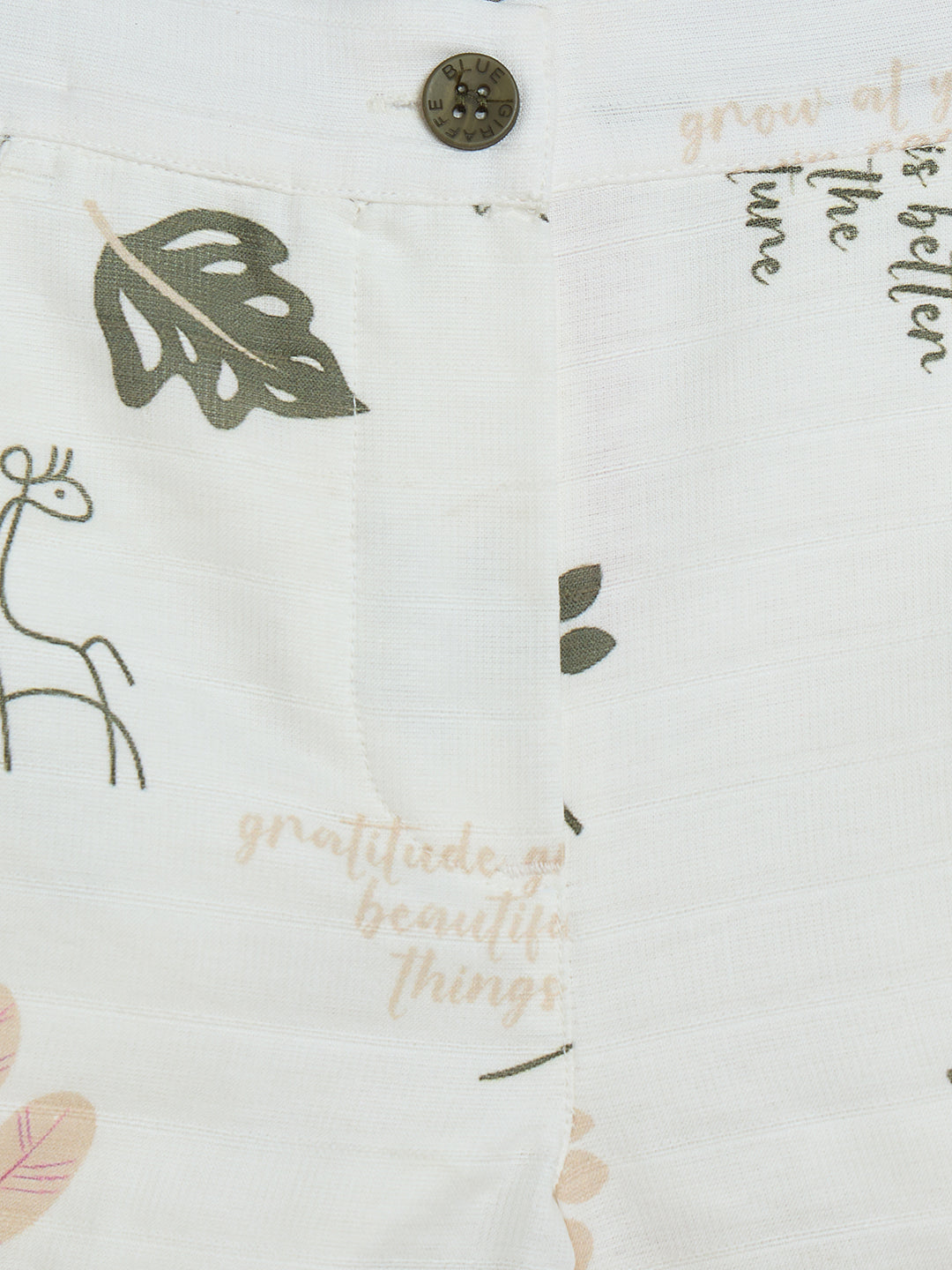 Blue Giraffe Girls Cream Printed Regular Fit Pure Cotton Shorts