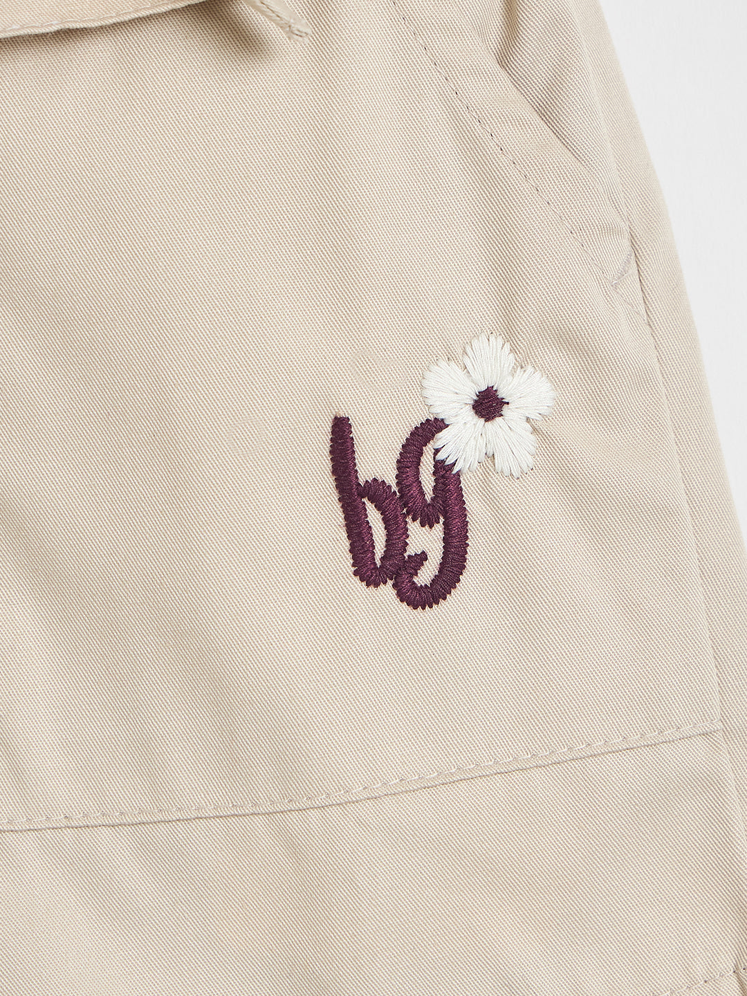 Blue Giraffe Girls Beige Short