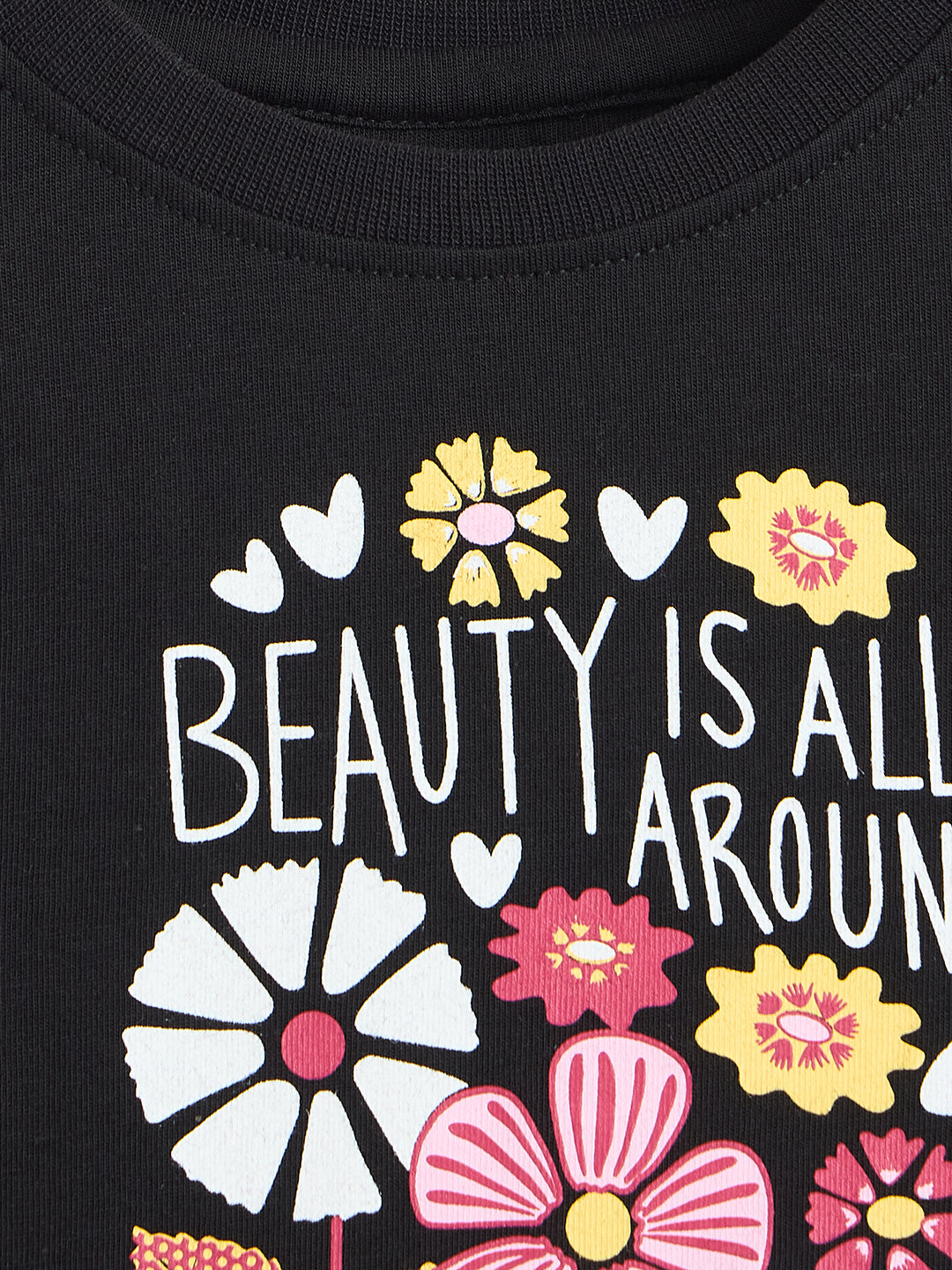 Blue Giraffe Girls Cotton Black Printed T-Shirt