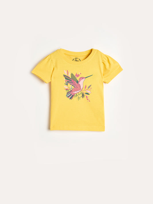 Blue Giraffe Girls Yellow Printed Regular Fit Pure Cotton T-Shirt