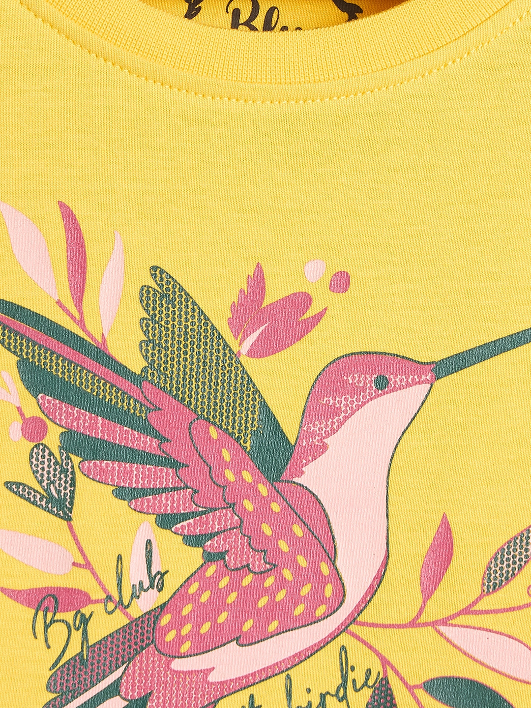 Blue Giraffe Girls Yellow Printed Round Neck T-Shirt
