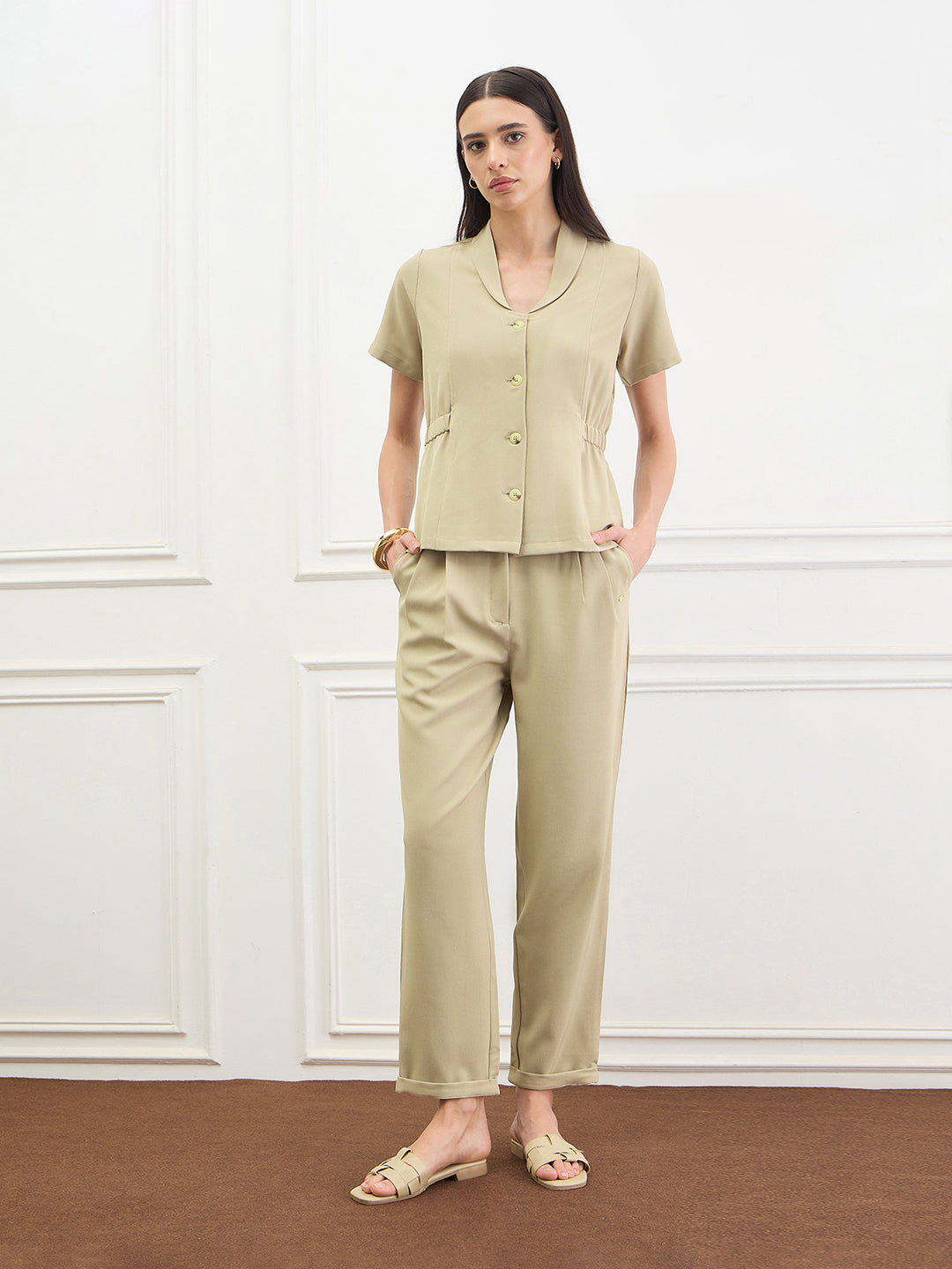 Elle Women Beige Solid Relaxed Fit Trouser
