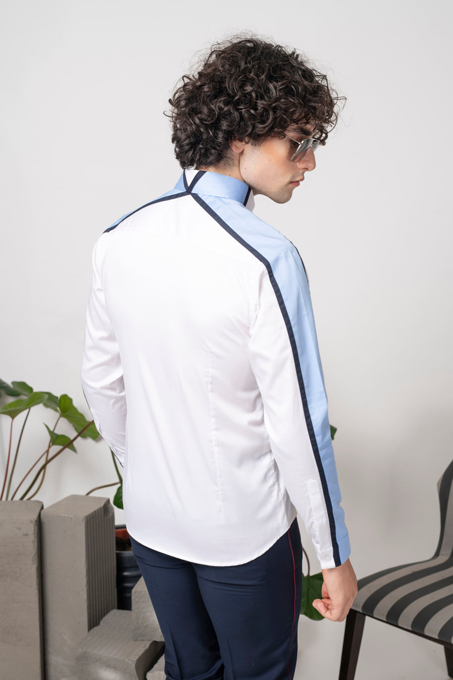 Abkasa Men White Slim Fit Cotton Shirt
