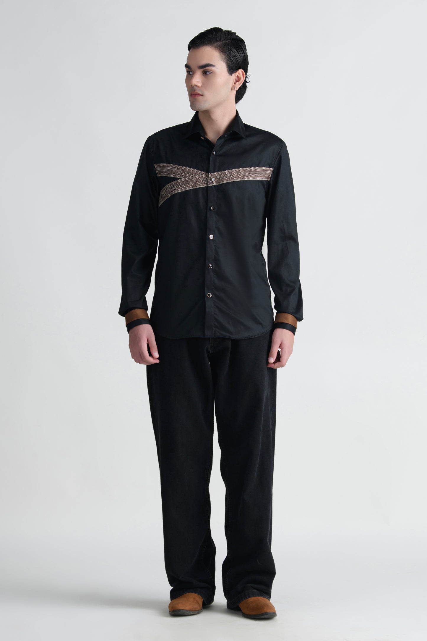 Abkasa Men Black Slim Fit Cotton Shirt