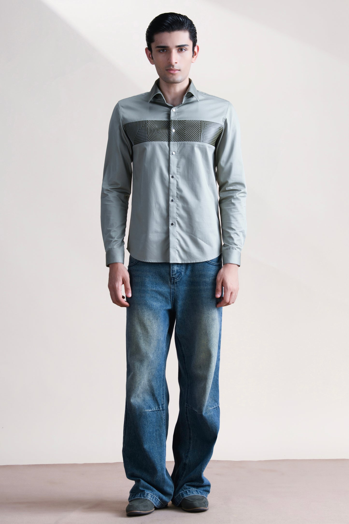 Abkasa Men Green Printed Slim Fit Cotton Shirt