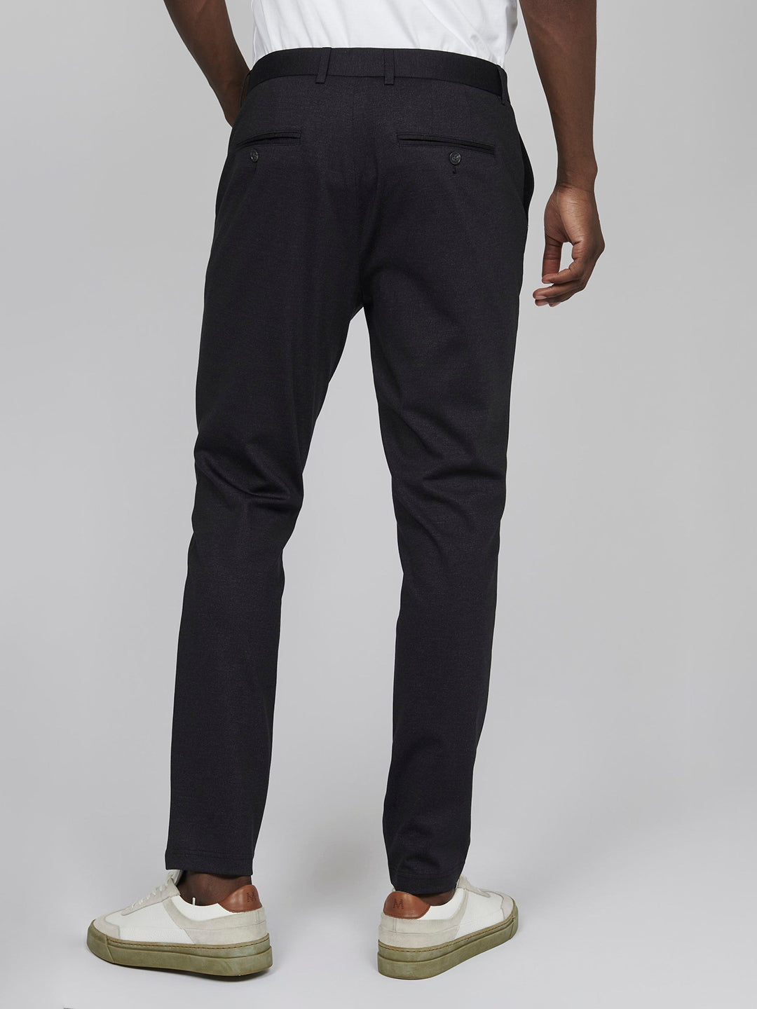 Matinique Men Black Solid Mid-Rise Regular Fit Trousers